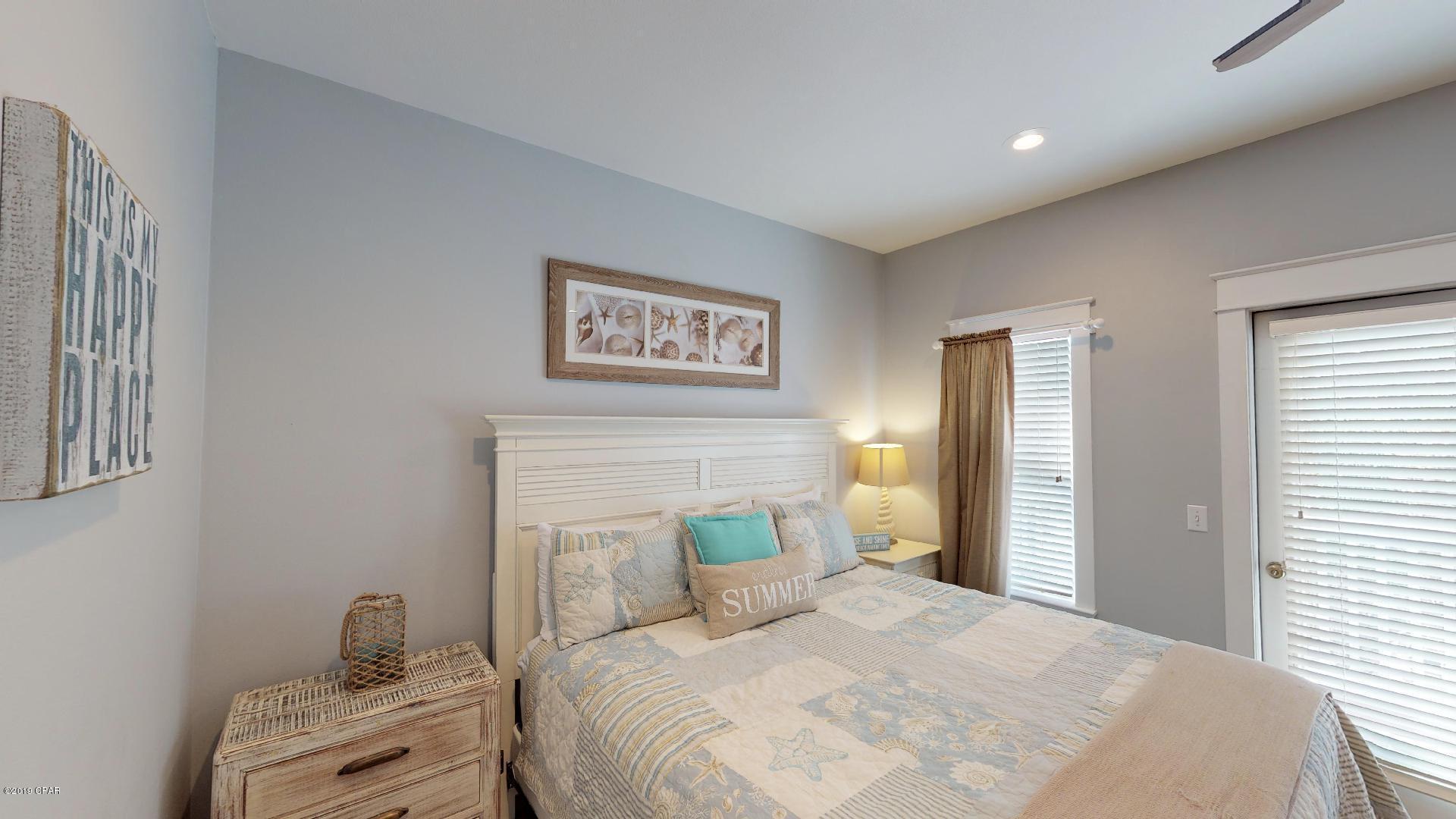 Village Of Sugar Beach 1st Add - Residential