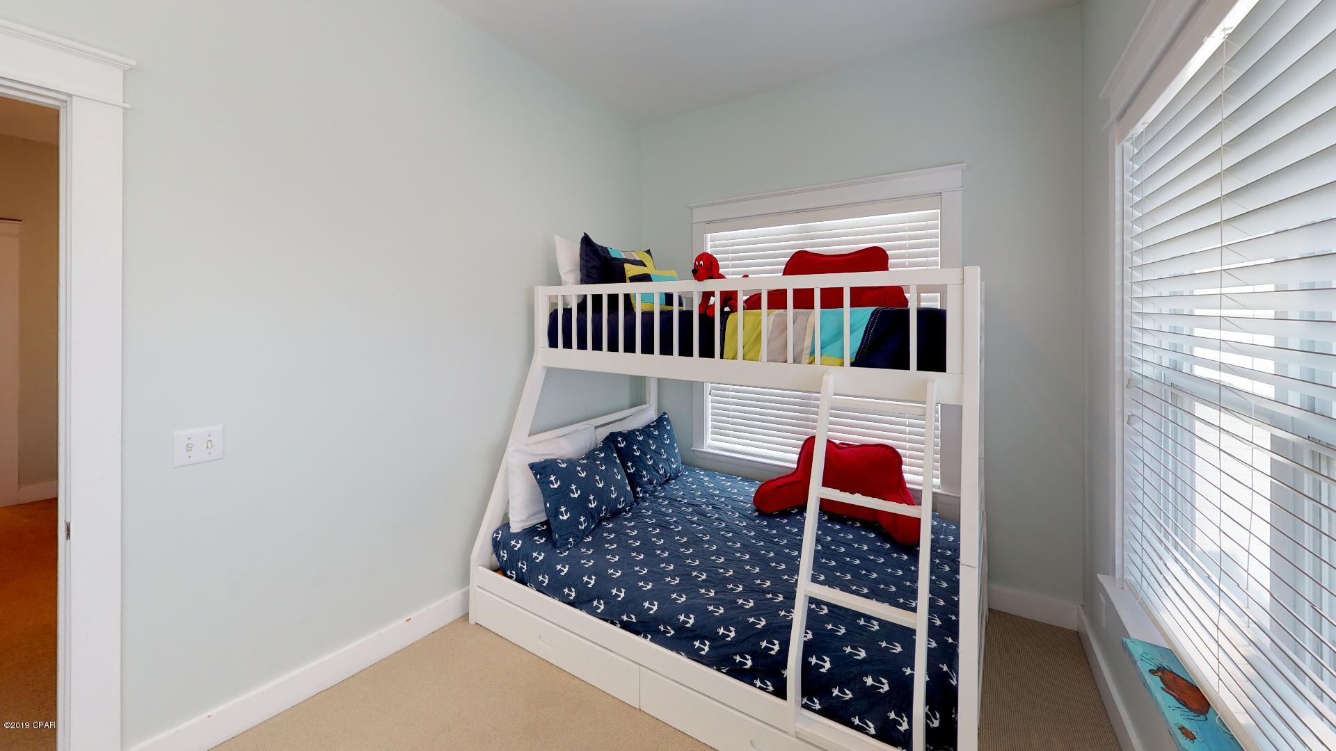 Village Of Sugar Beach 1st Add - Residential