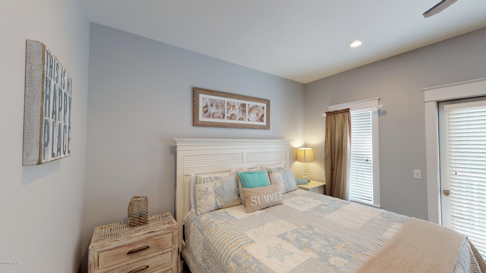 Village Of Sugar Beach 1st Add - Residential