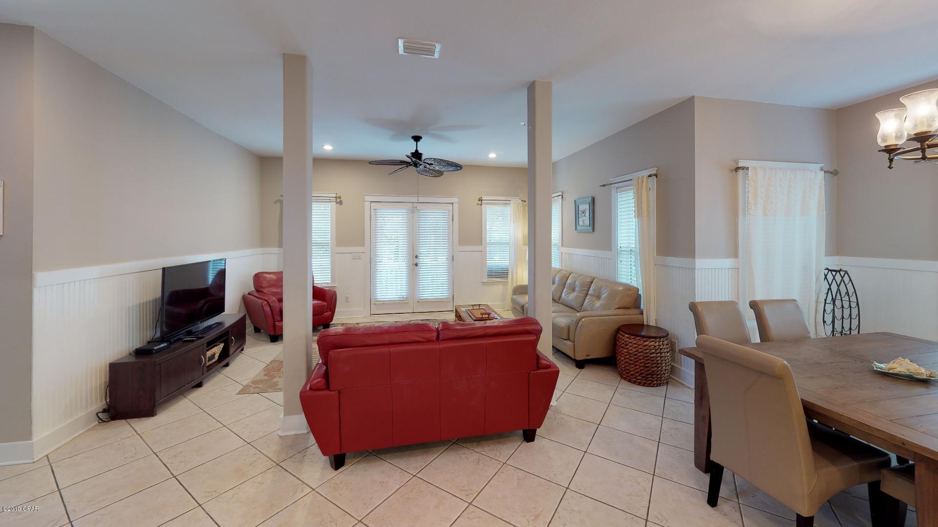 Village Of Sugar Beach 1st Add - Residential