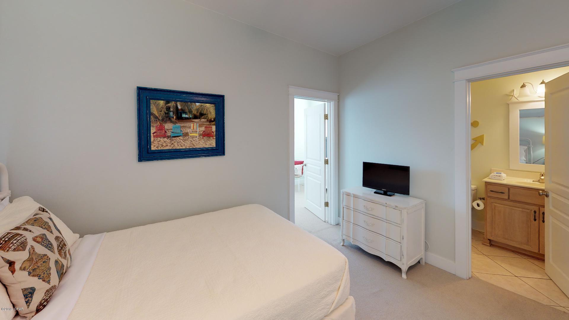 Village Of Sugar Beach 1st Add - Residential