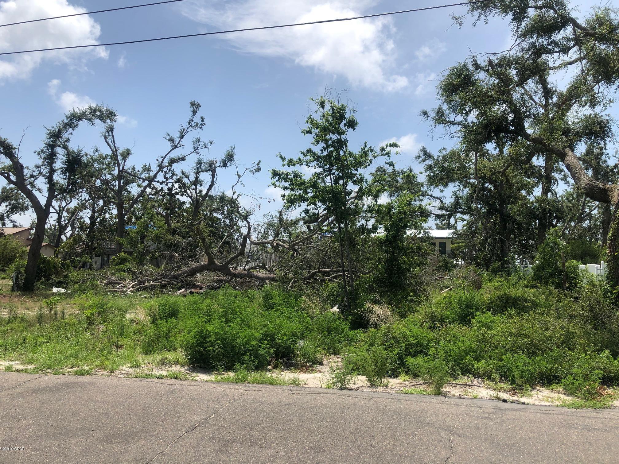 [No Recorded Subdiv] - Land