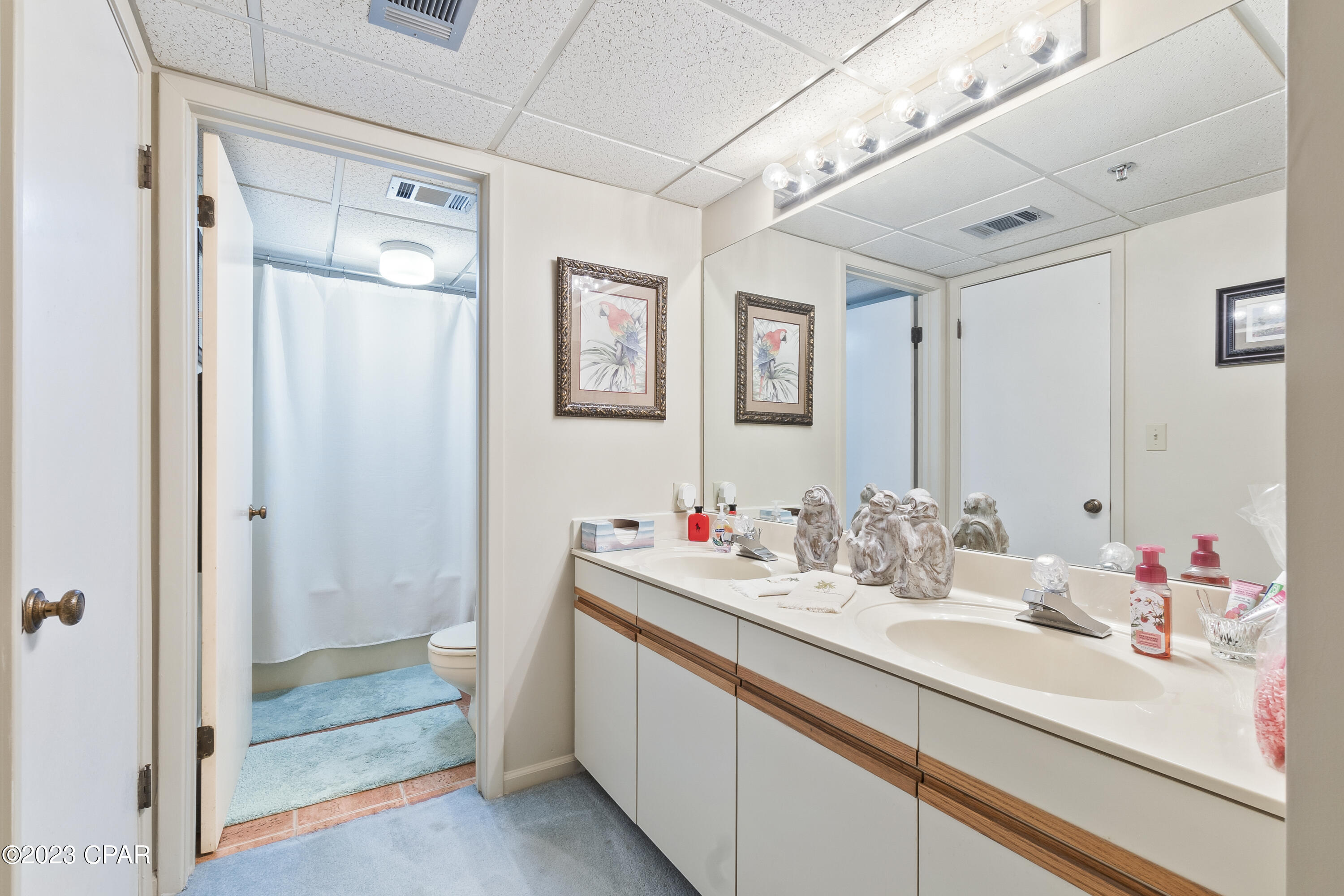 Edgewater Tower III - Residential