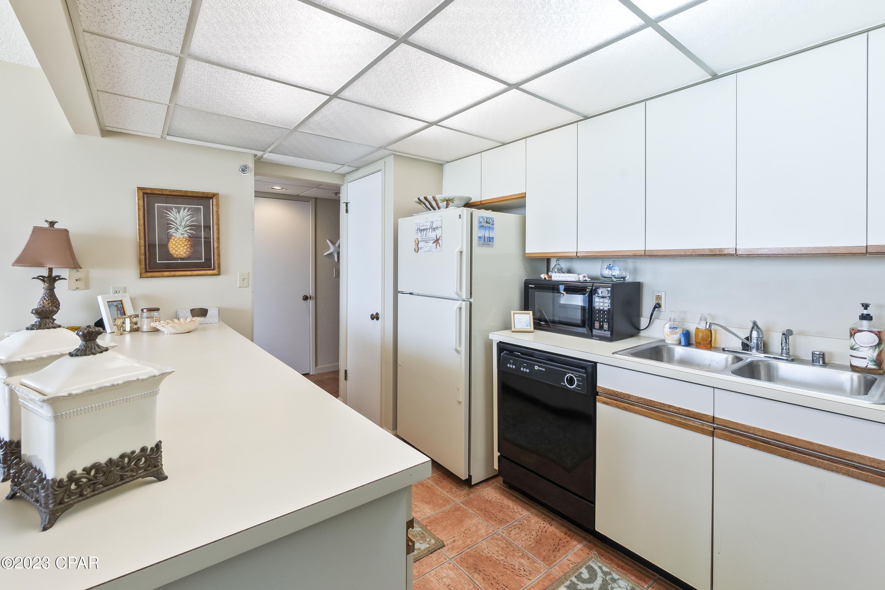 Edgewater Tower III - Residential