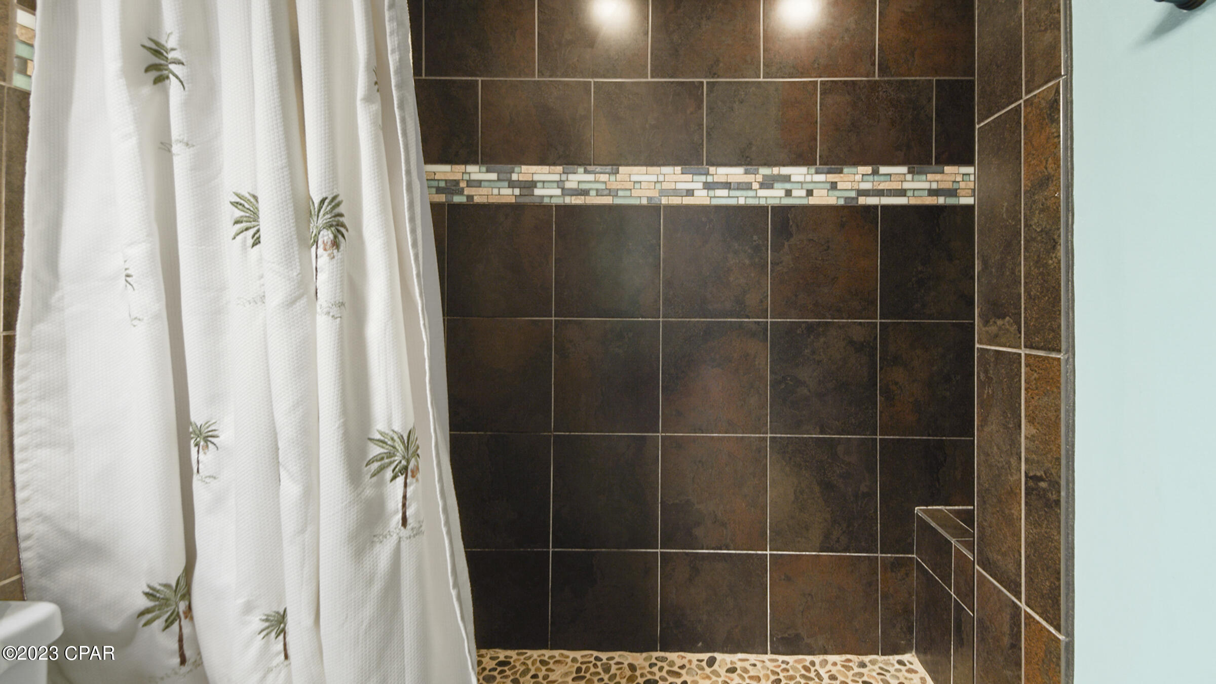 Leeward/Windward Condo - Residential