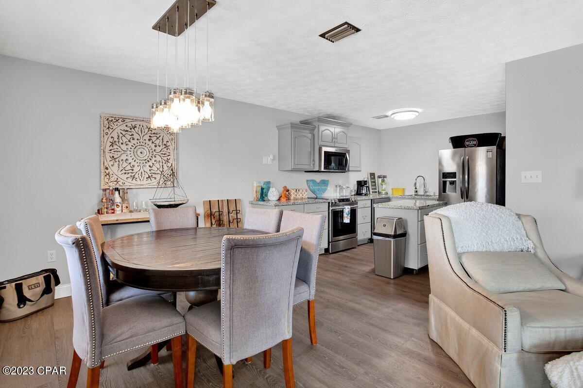 Bel Air - Residential