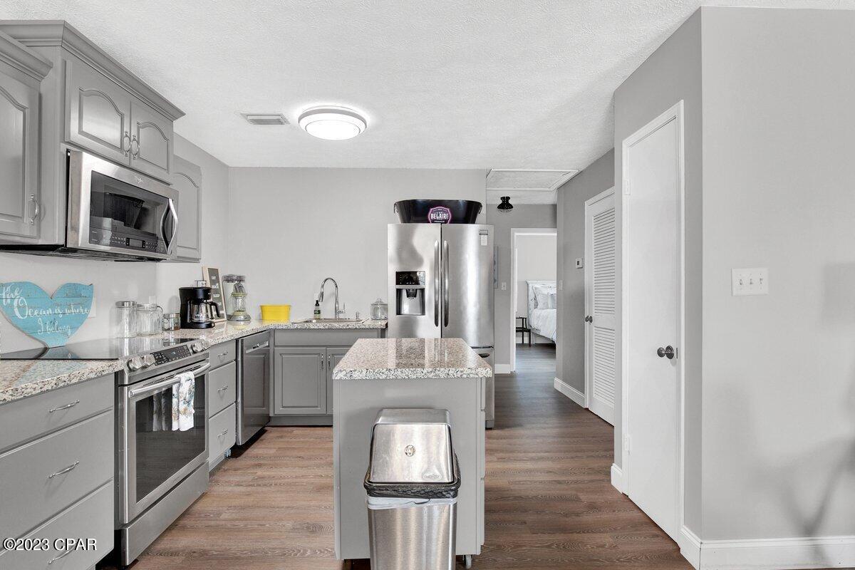 Bel Air - Residential