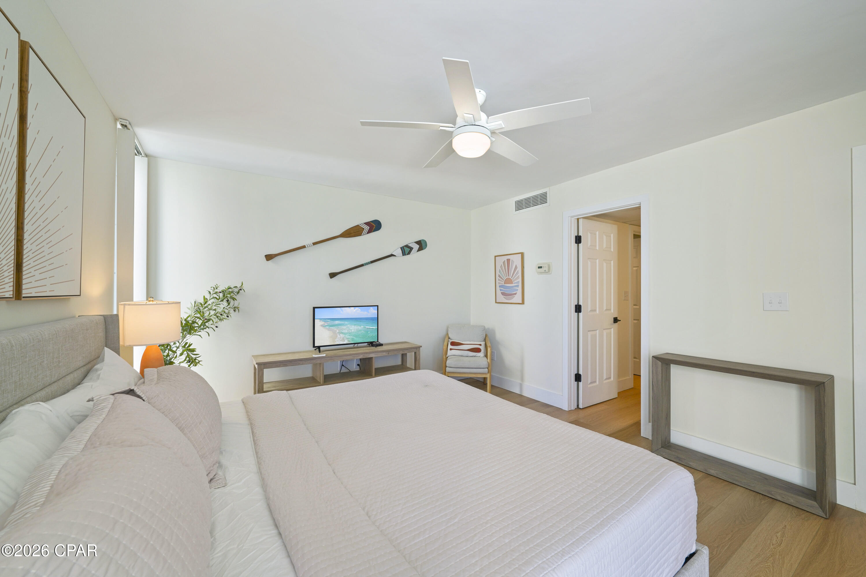 Long Beach Towers I - Residential