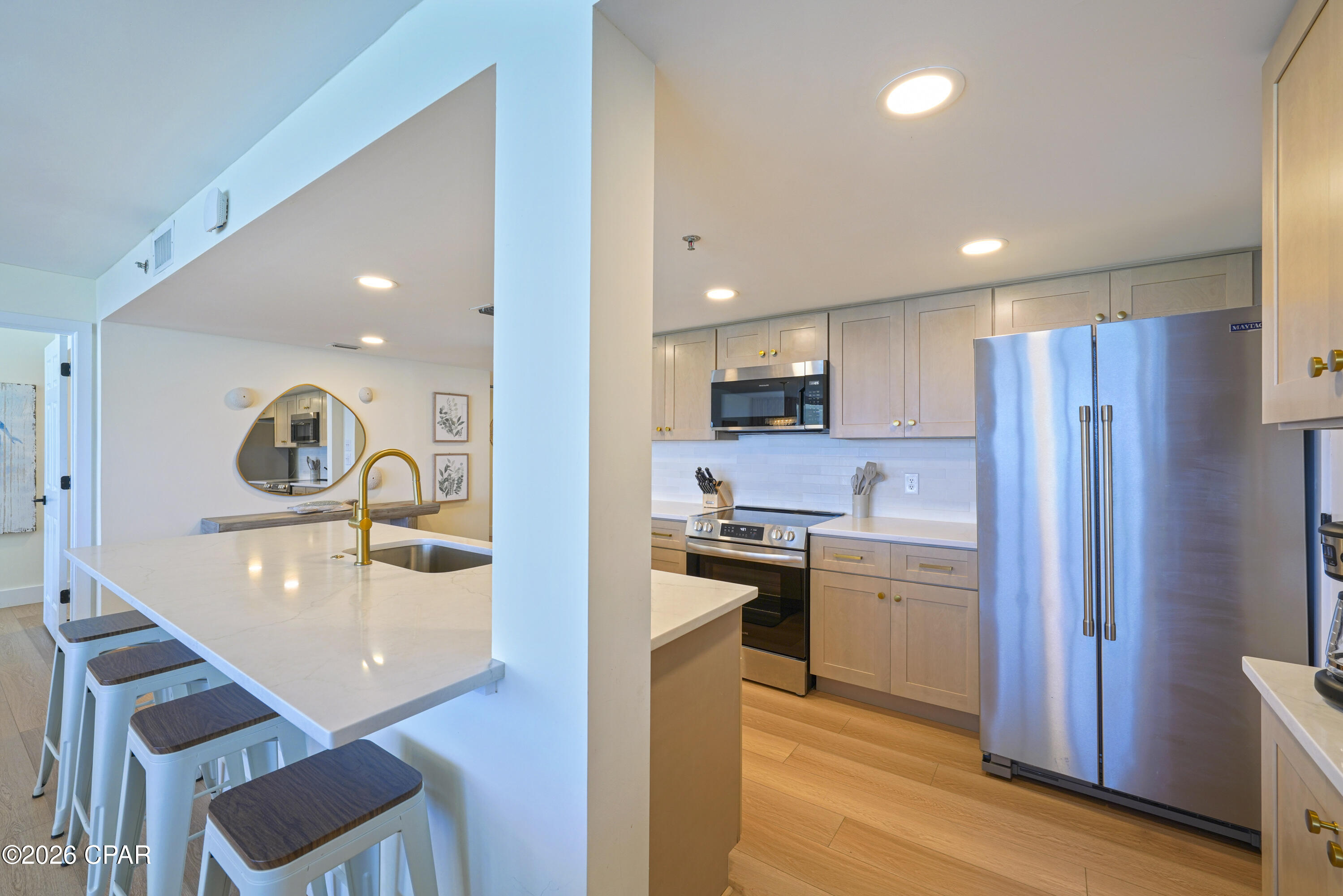 Long Beach Towers I - Residential