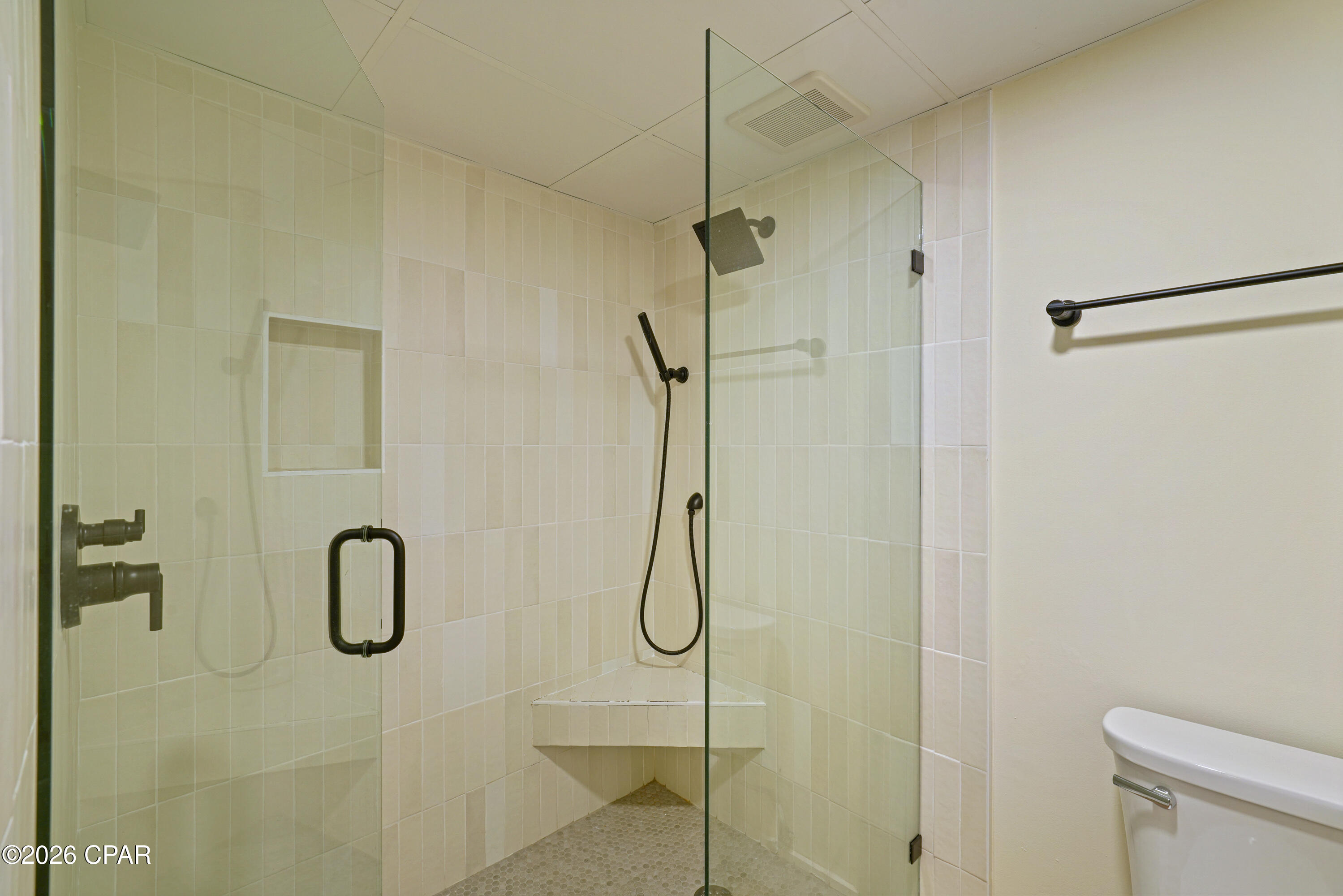 Long Beach Towers I - Residential