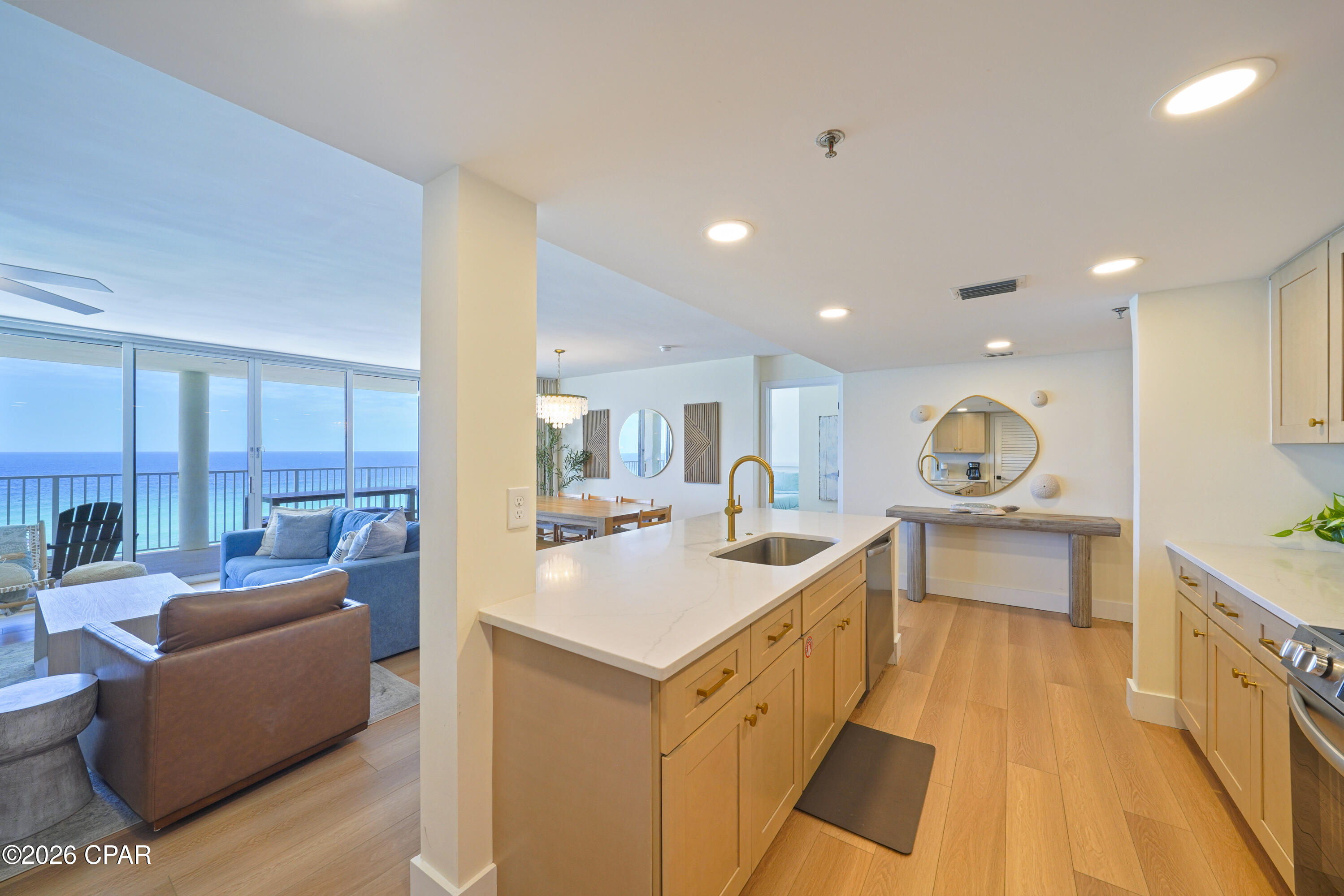 Long Beach Towers I - Residential