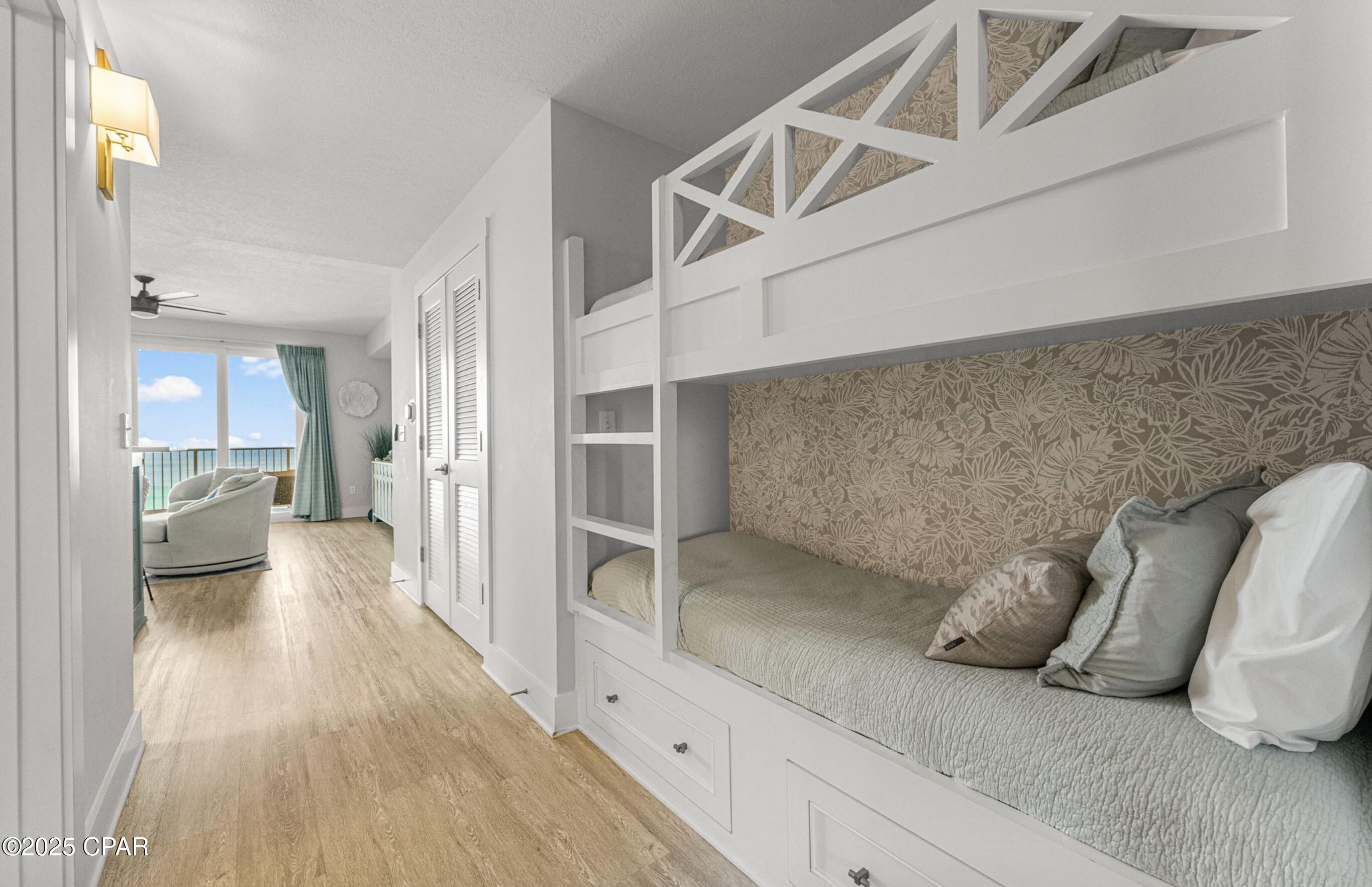 Calypso Towers III - Residential