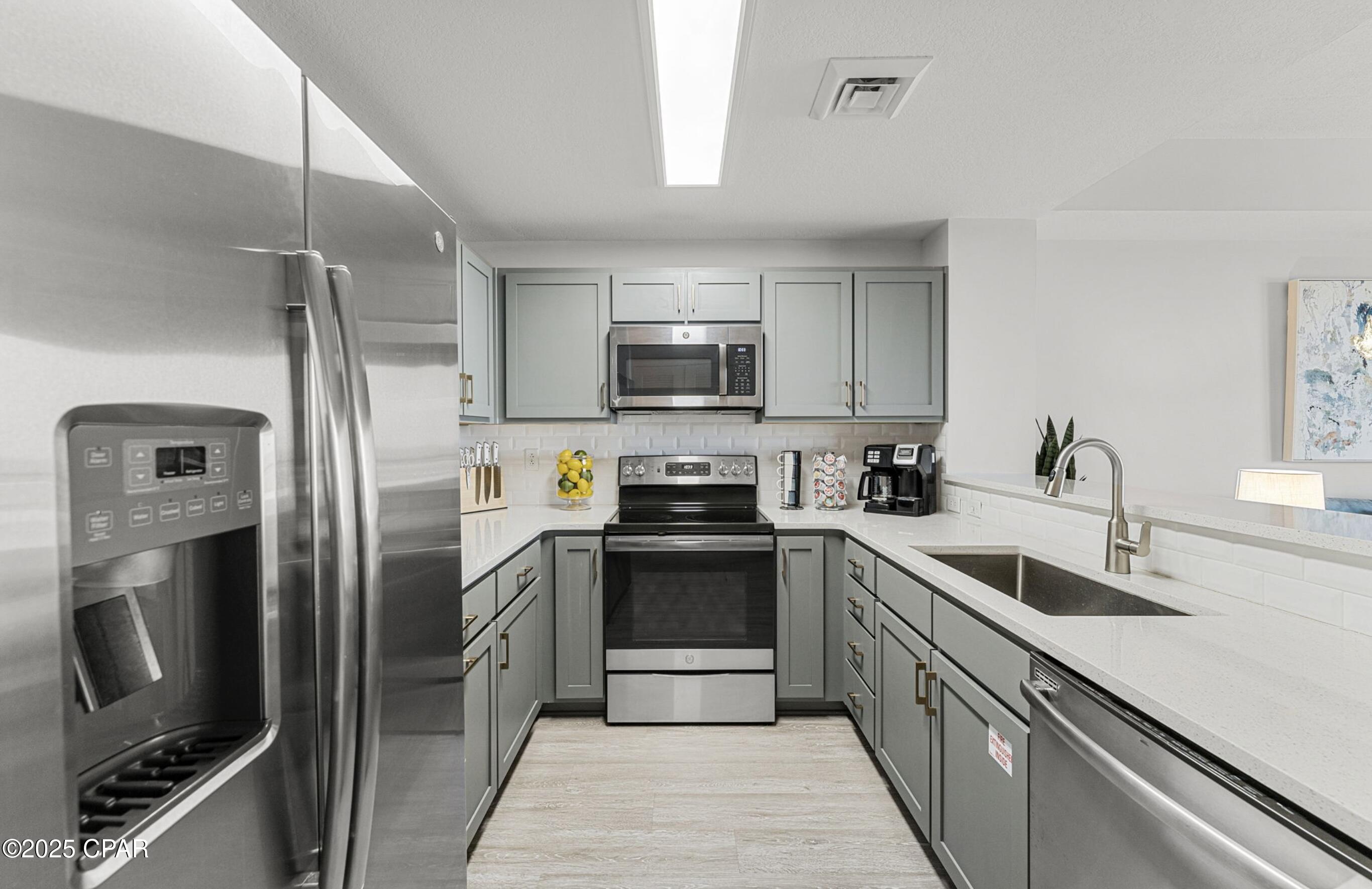 Calypso Towers III - Residential