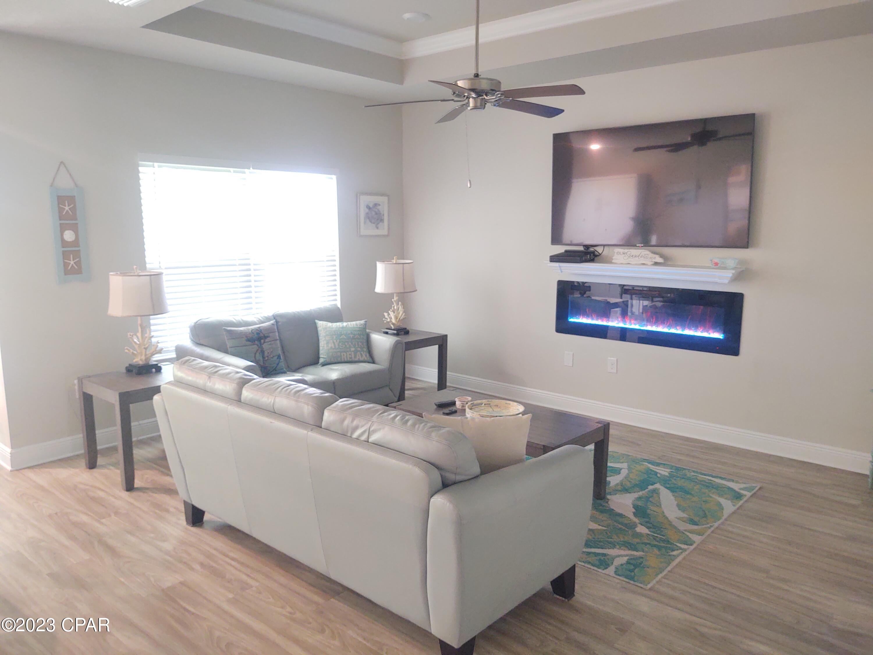 Emerald Cove Villas - Residential