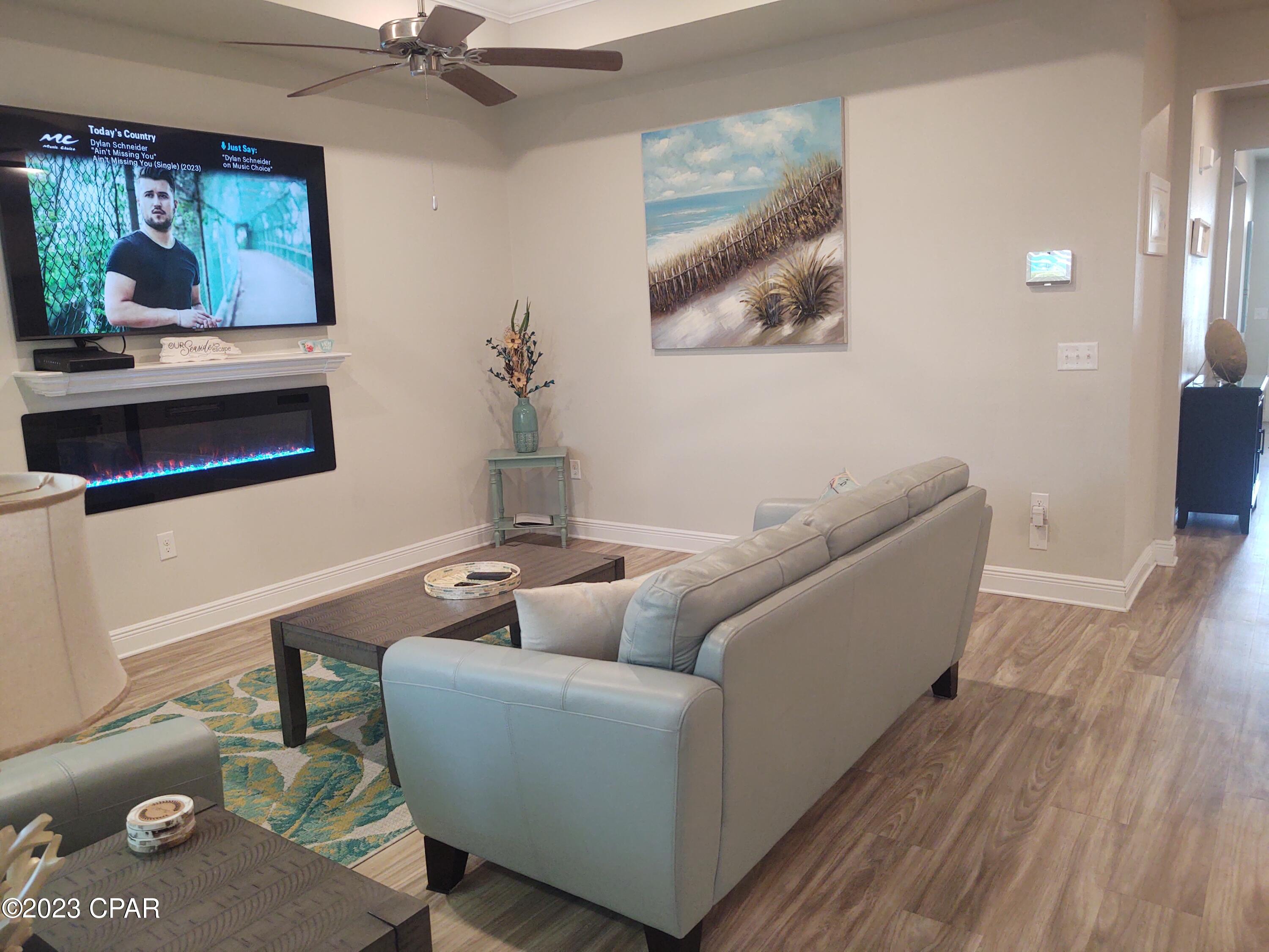 Emerald Cove Villas - Residential