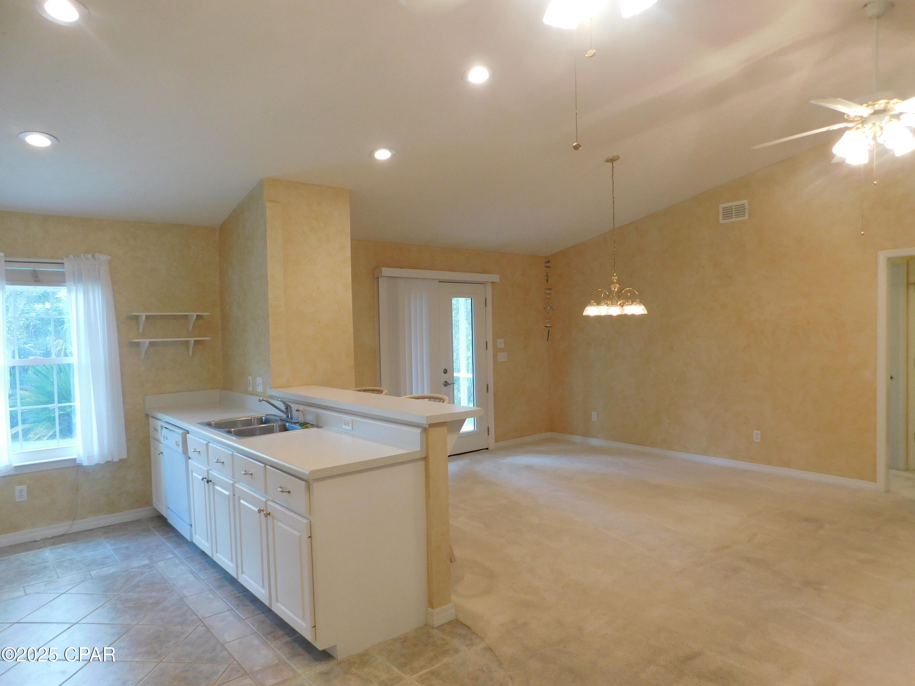 North Lagoon Oaks 8th Add - Residential