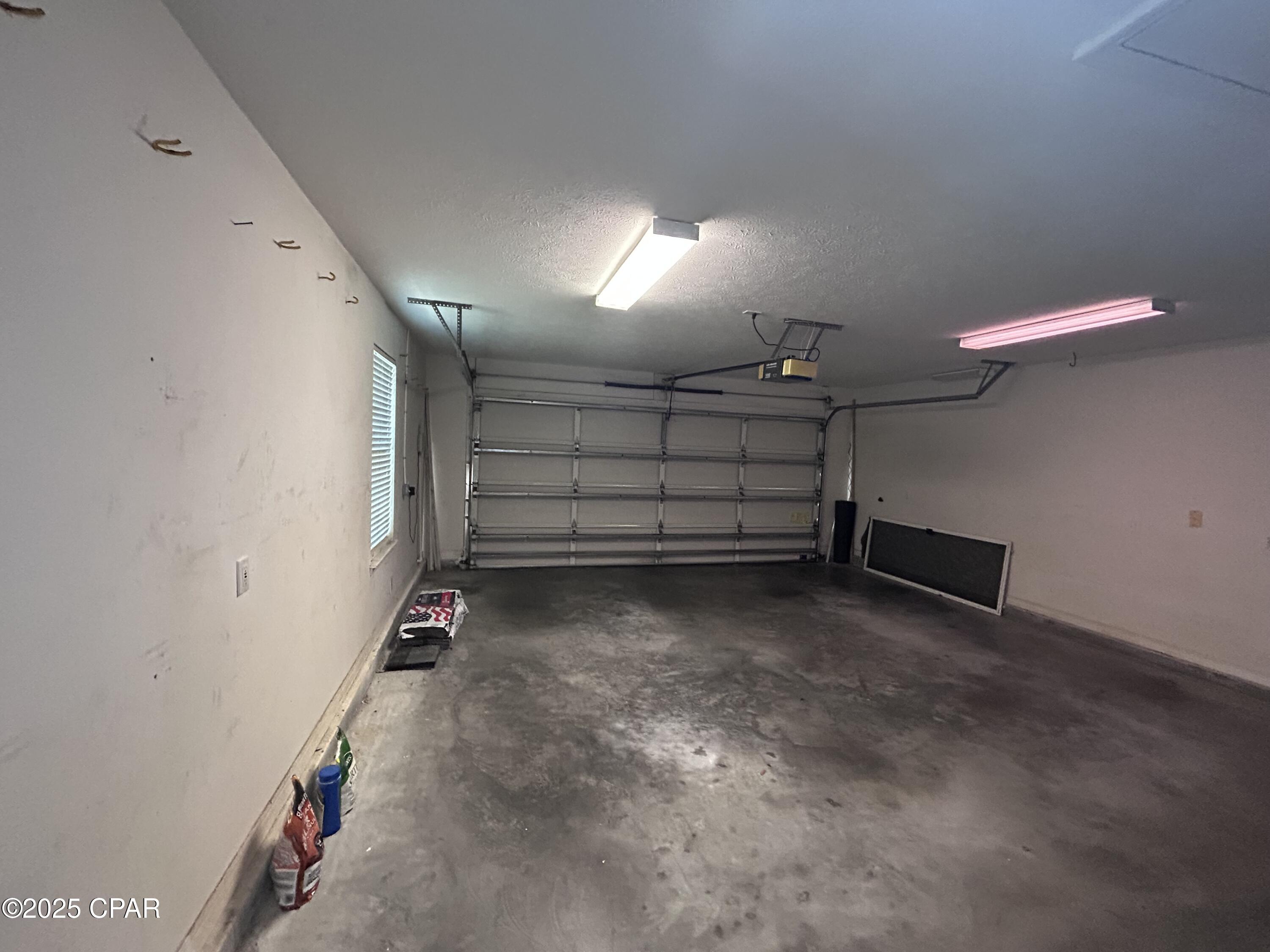 North Lagoon Oaks 8th Add - Residential