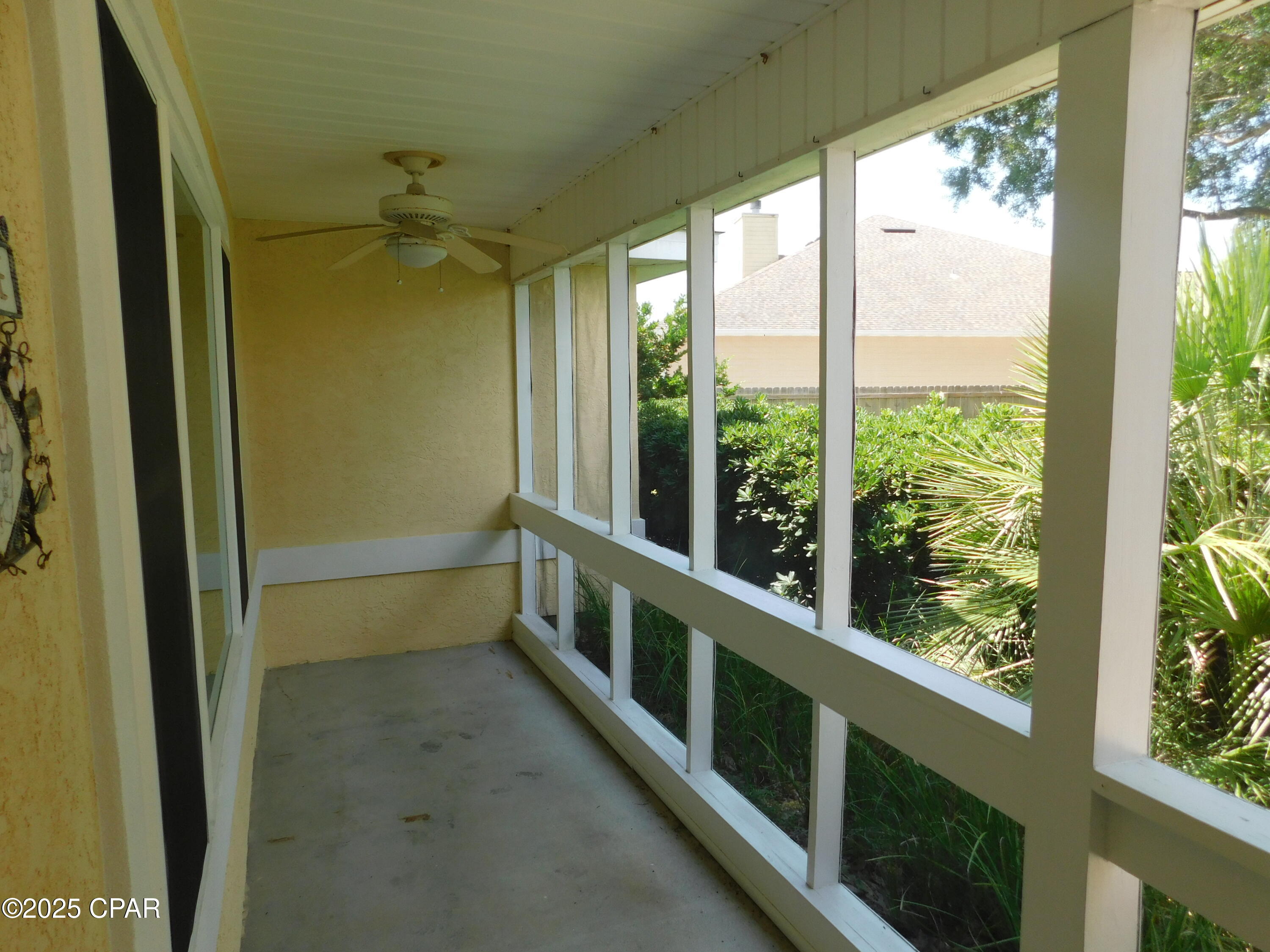 North Lagoon Oaks 8th Add - Residential