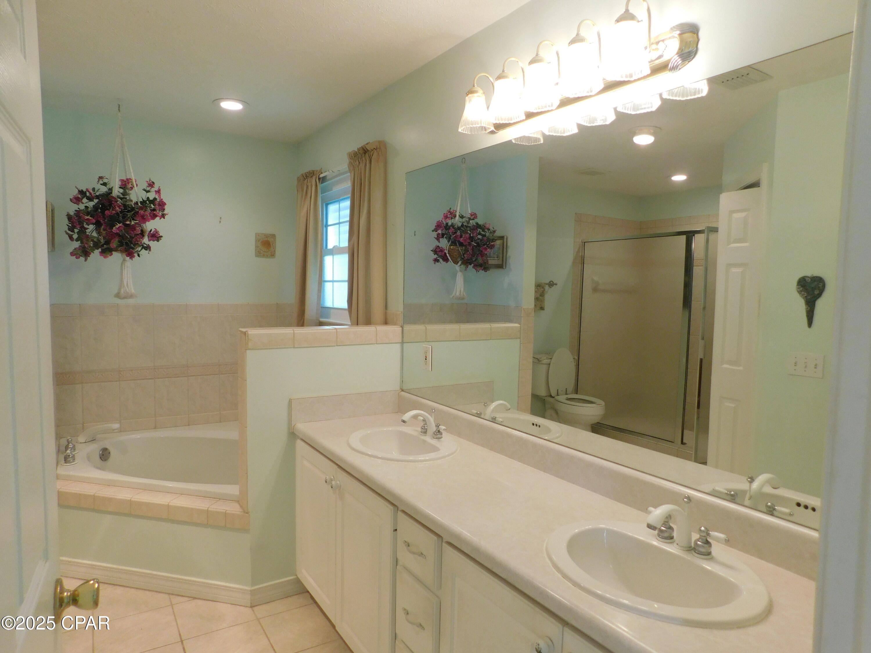 North Lagoon Oaks 8th Add - Residential