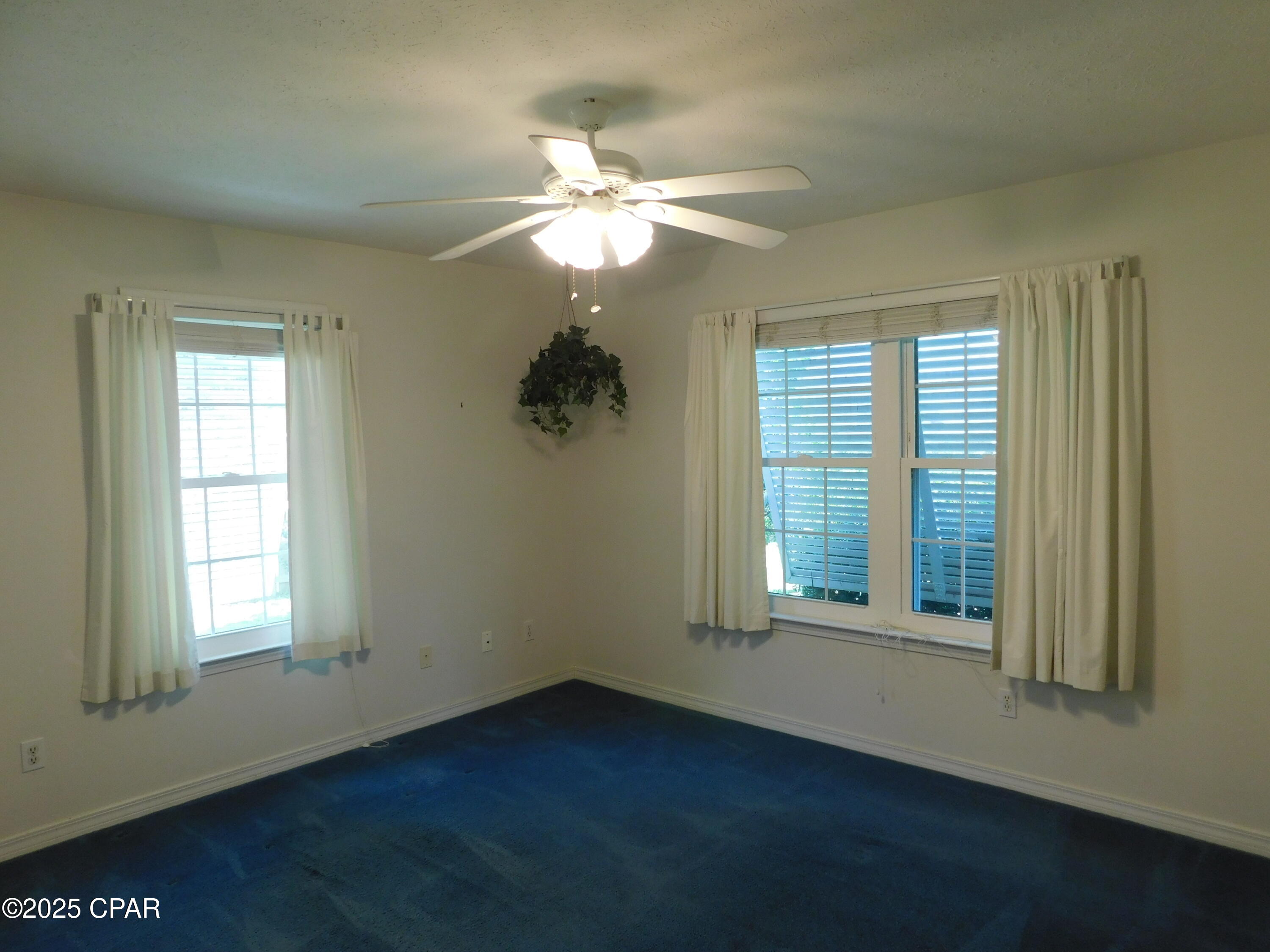 North Lagoon Oaks 8th Add - Residential