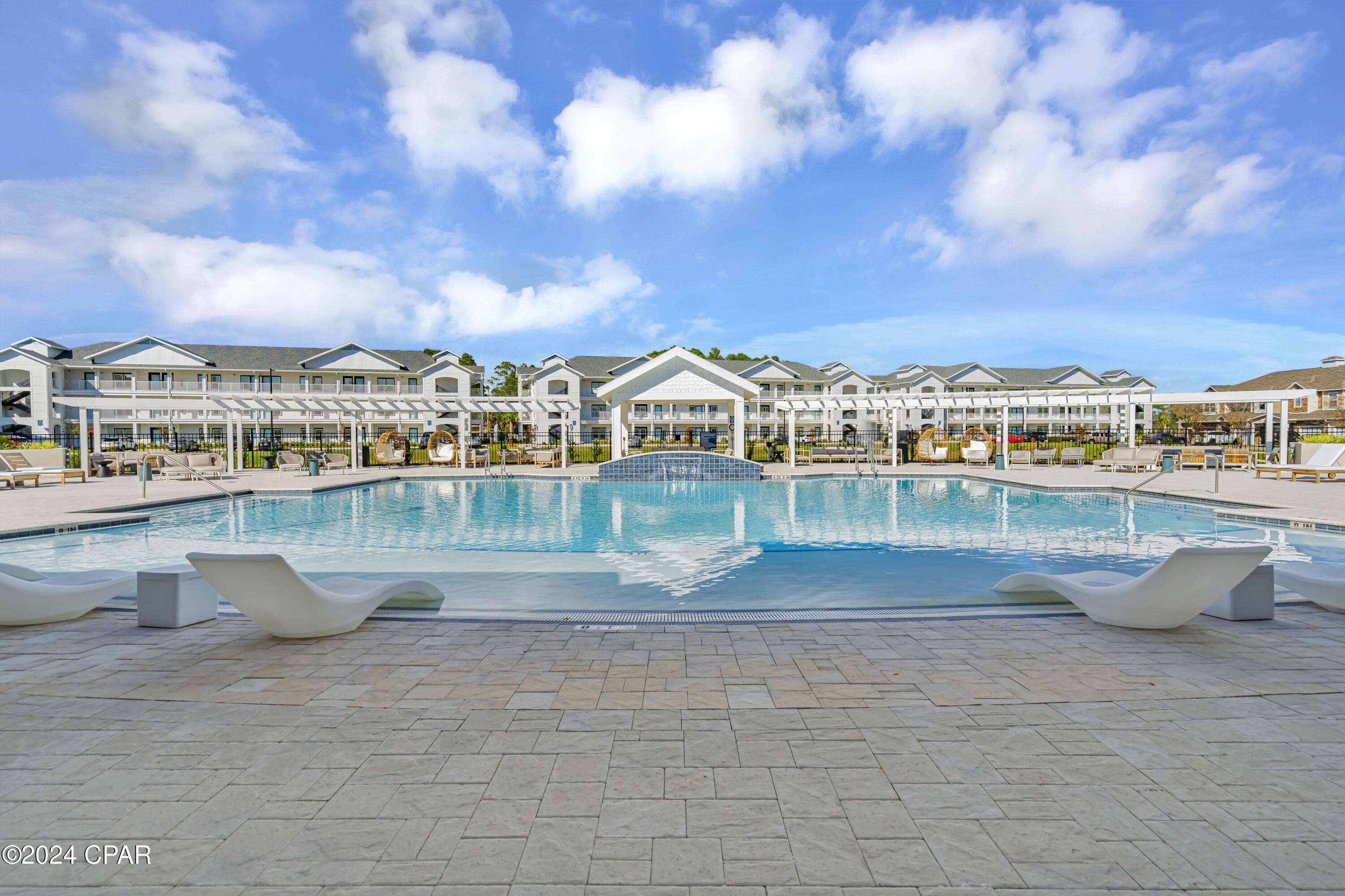 Emerald Park Condominium - Residential