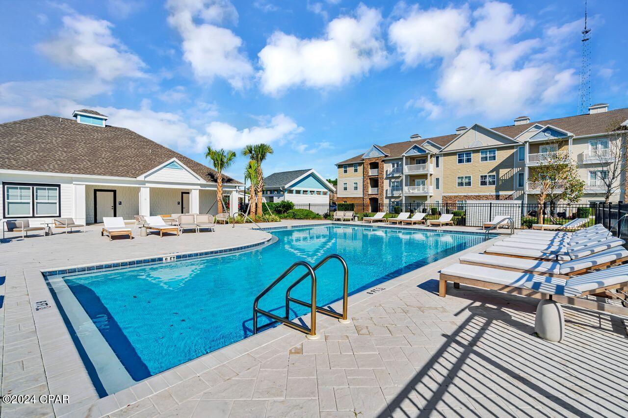 Emerald Park Condominium - Residential