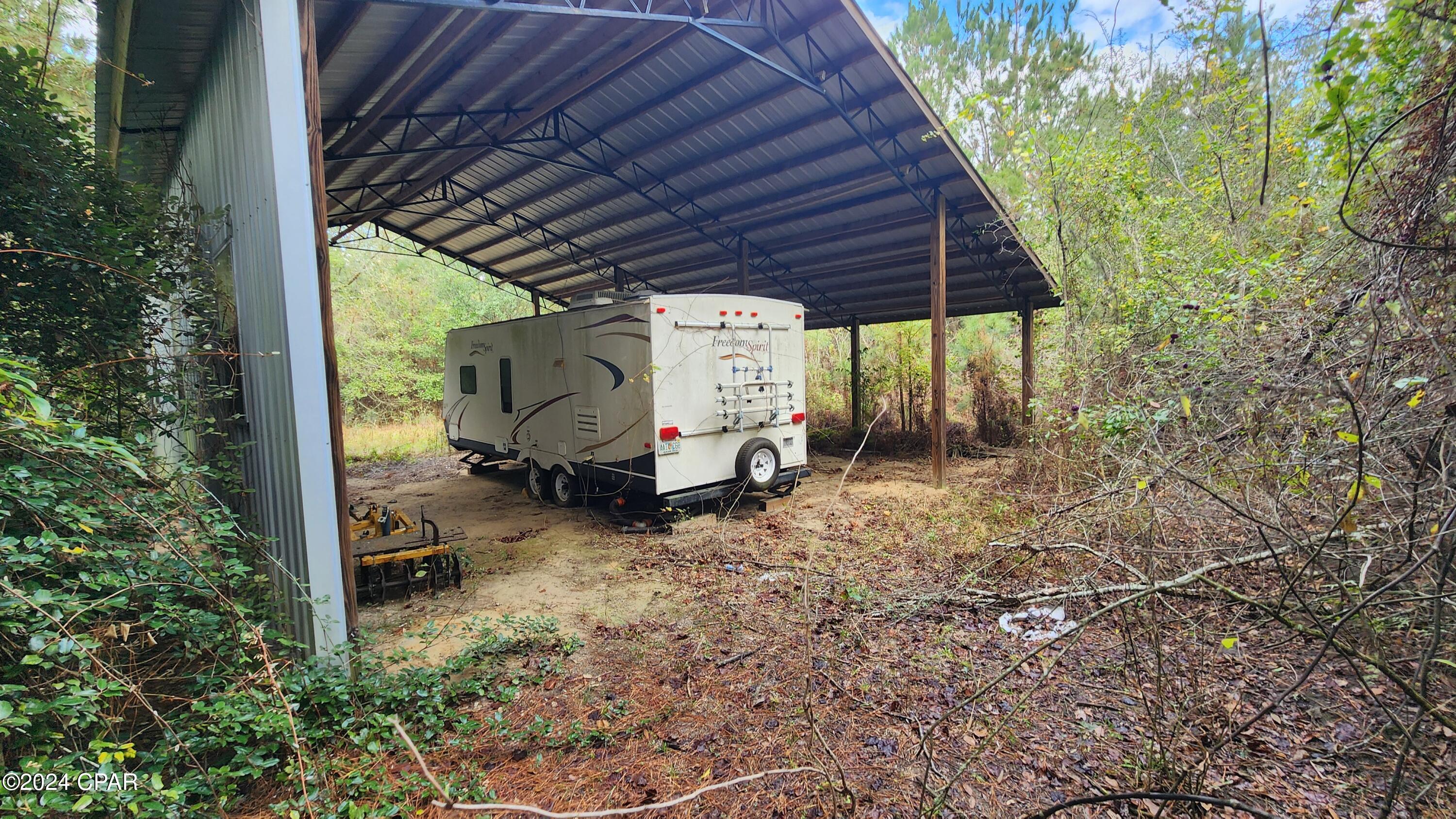 [No Recorded Subdiv] - Land