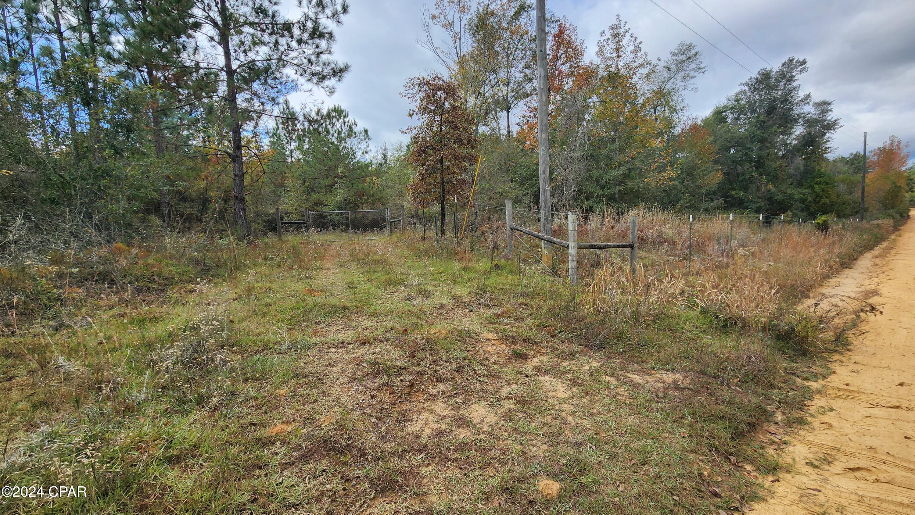 [No Recorded Subdiv] - Land