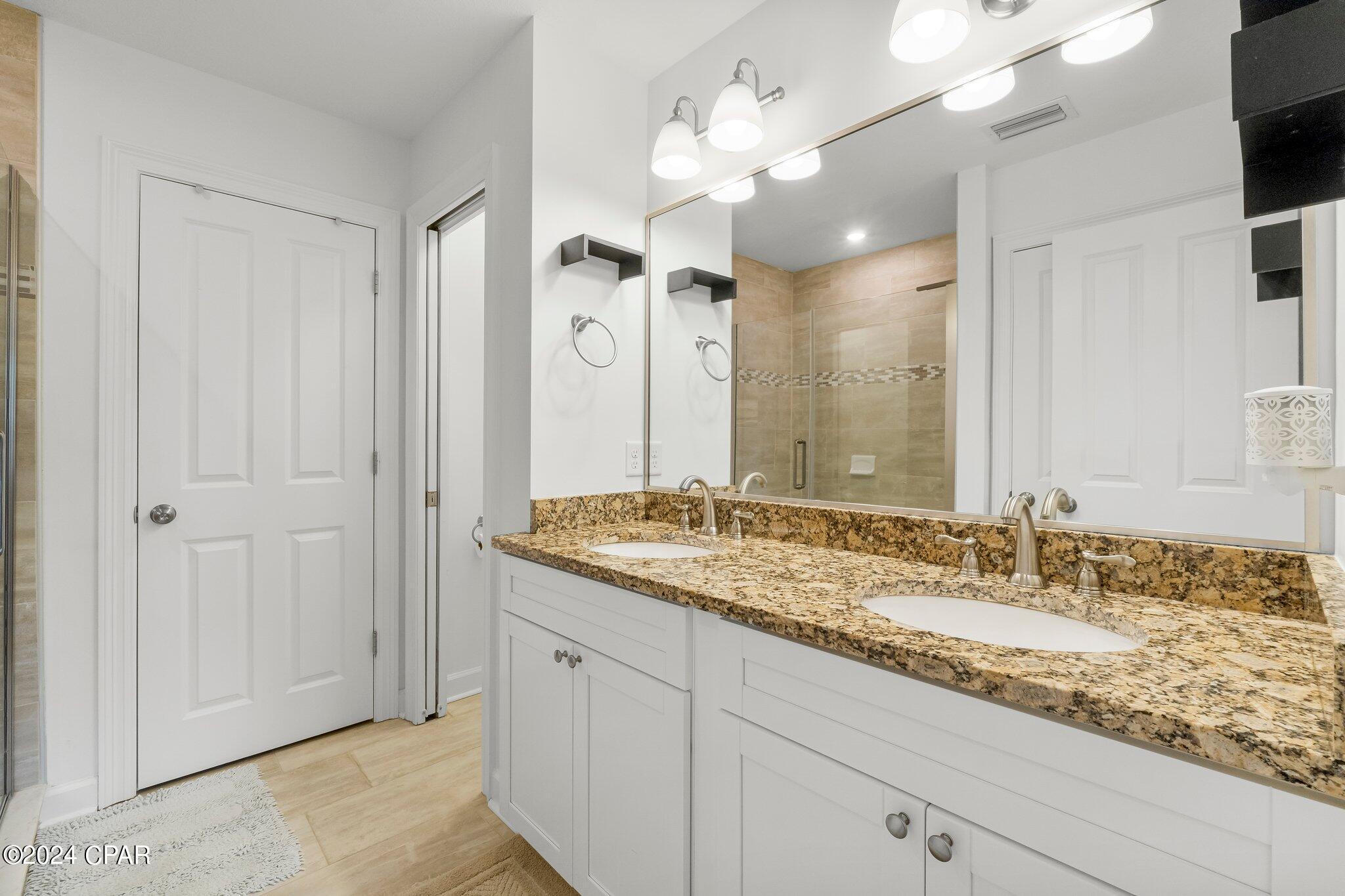 Pines 5th Add - Residential