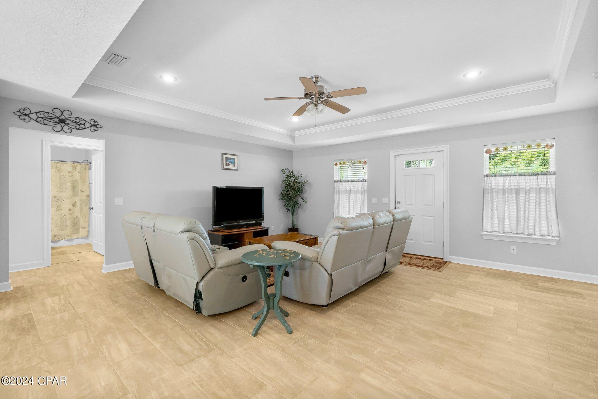 Pines 5th Add - Residential