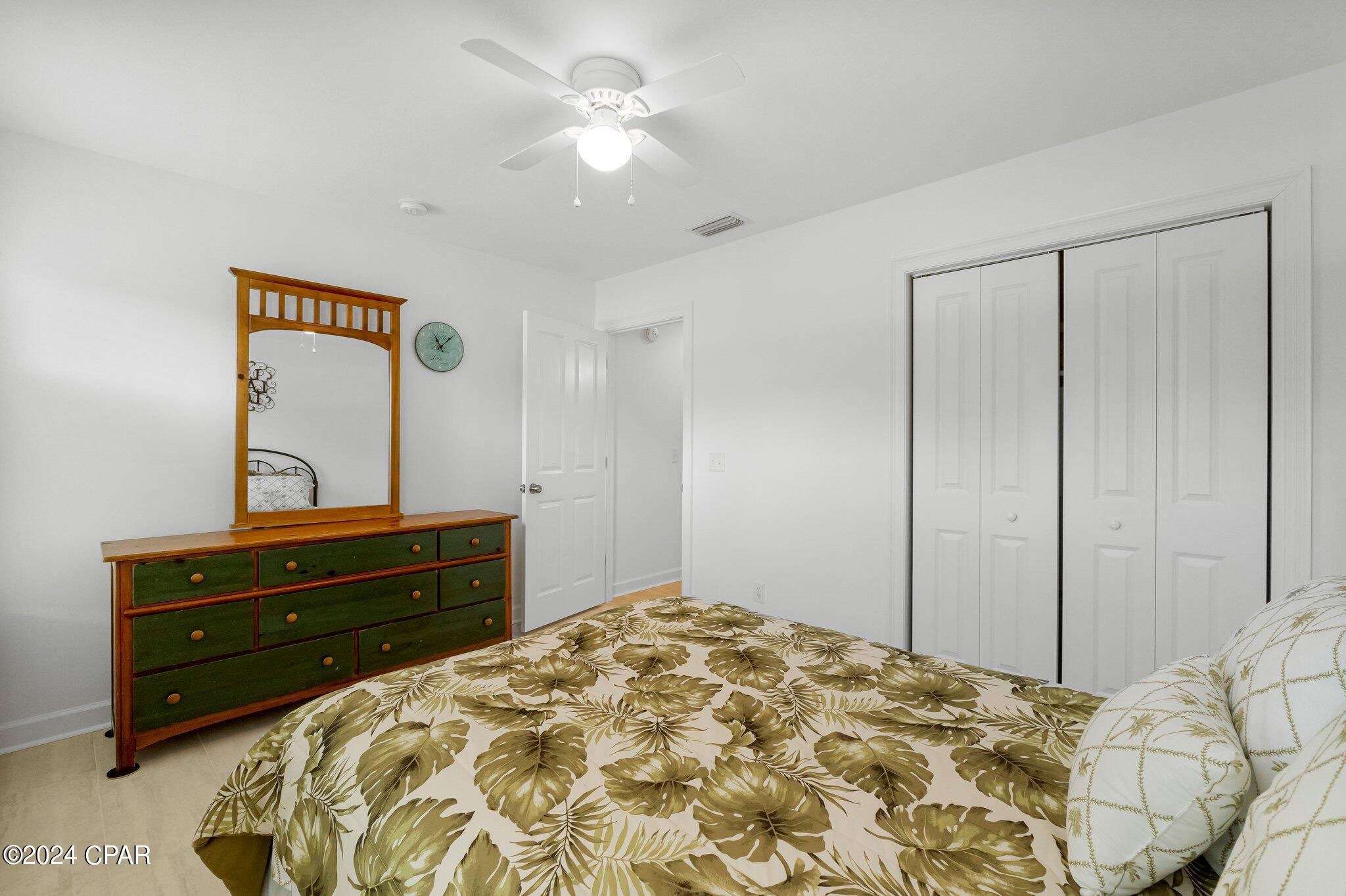 Pines 5th Add - Residential