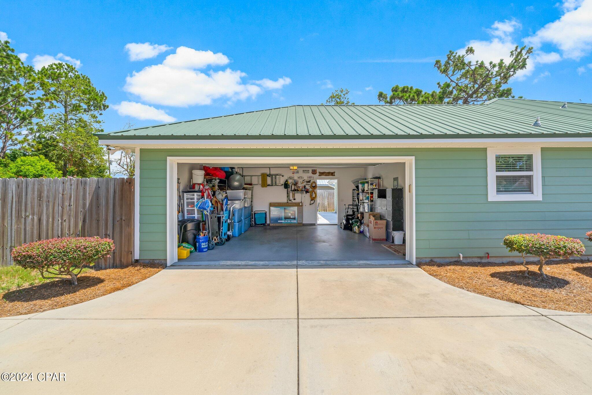 Pines 5th Add - Residential