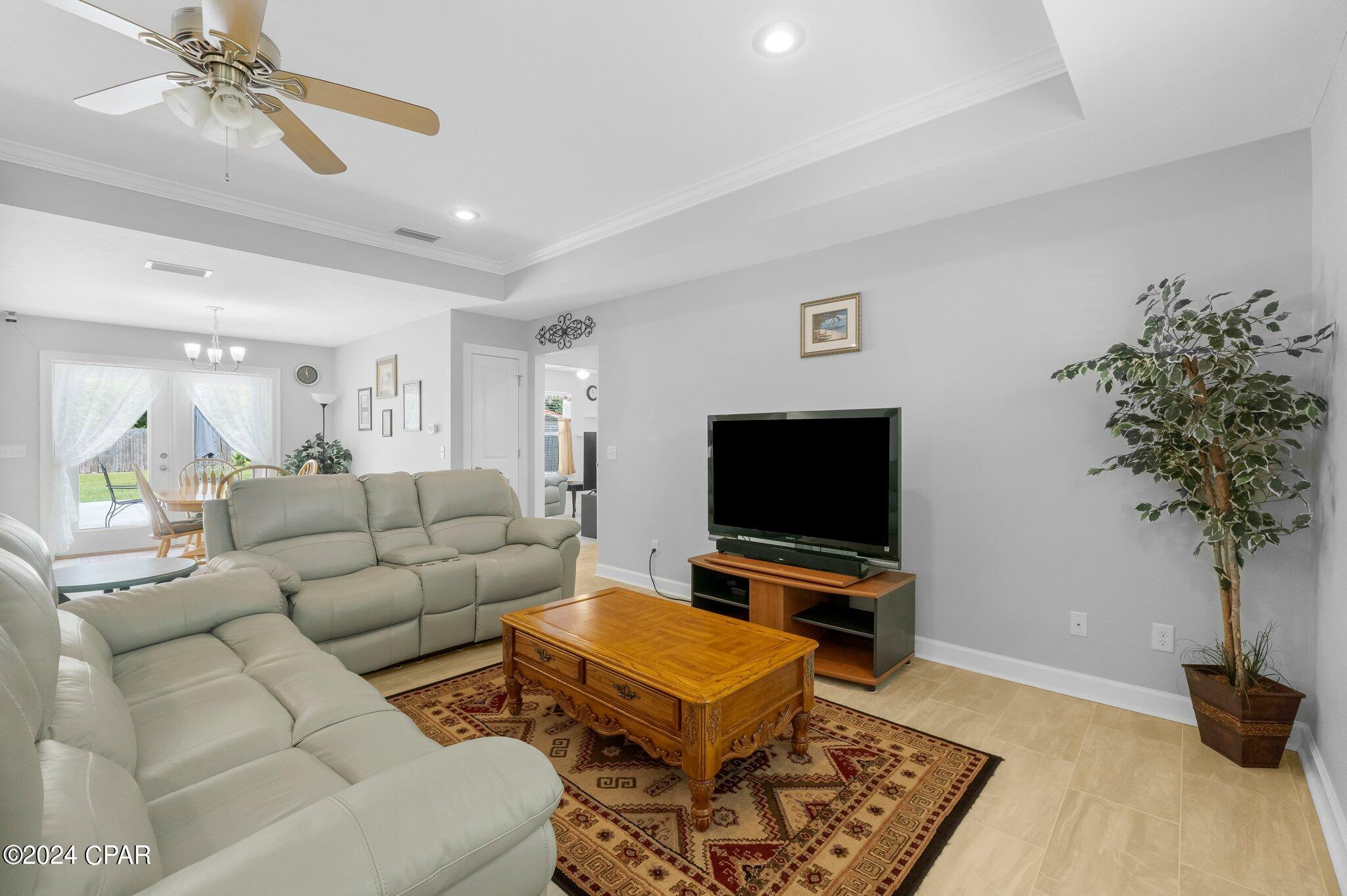 Pines 5th Add - Residential