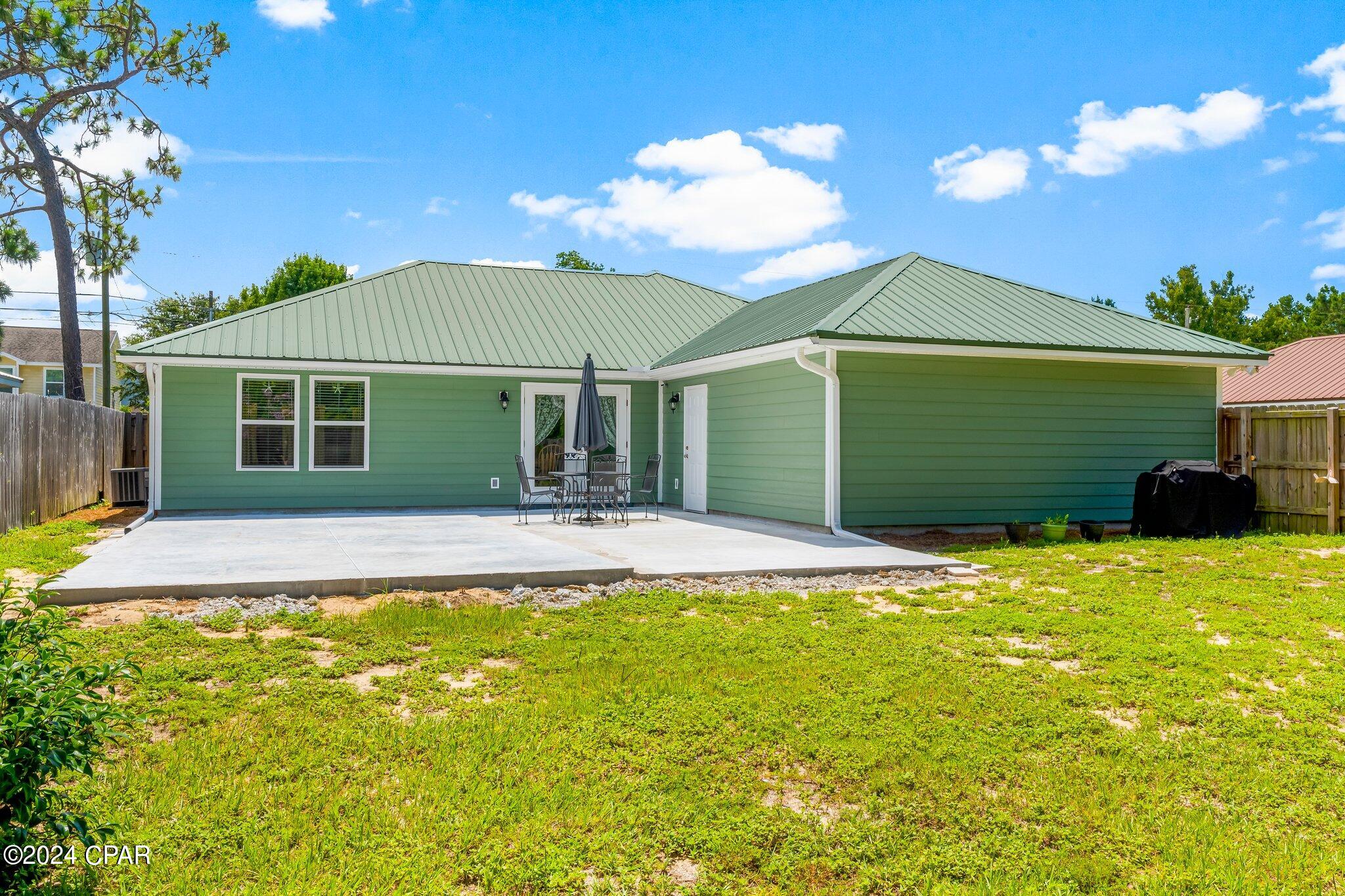 Pines 5th Add - Residential