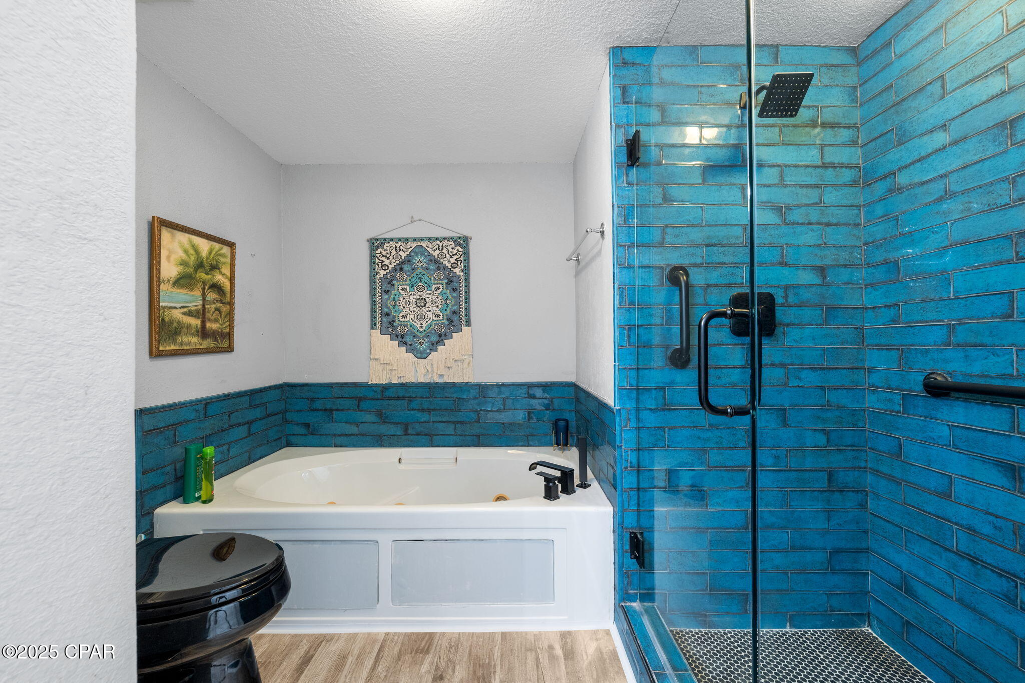 Hibiscus By The Bay - Residential