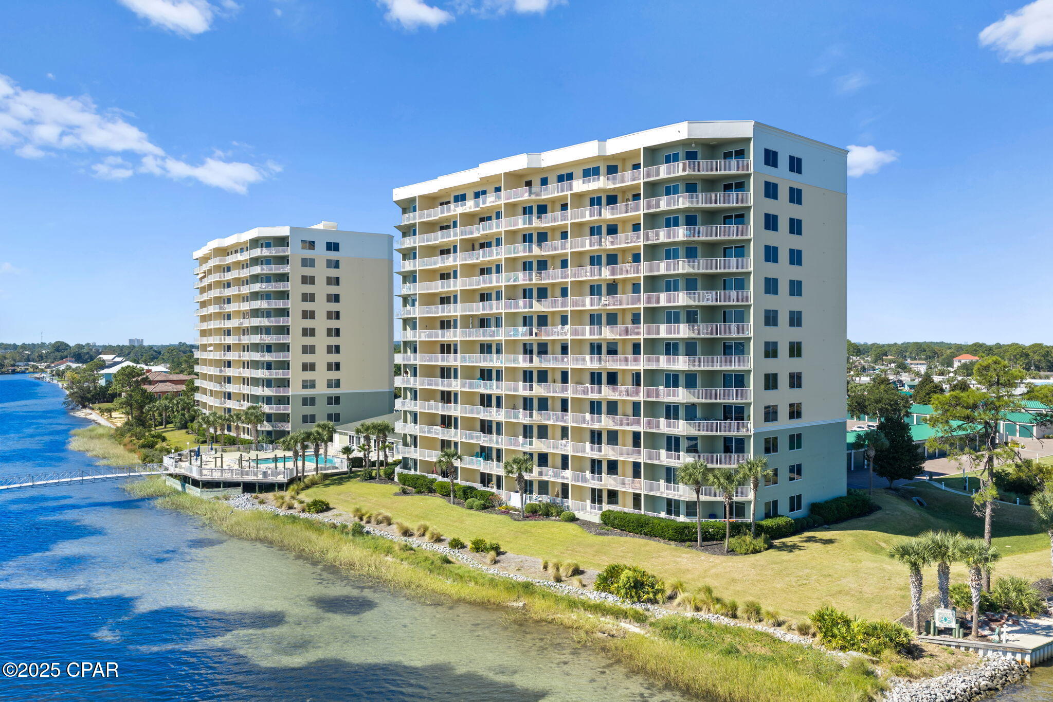 Hibiscus By The Bay - Residential