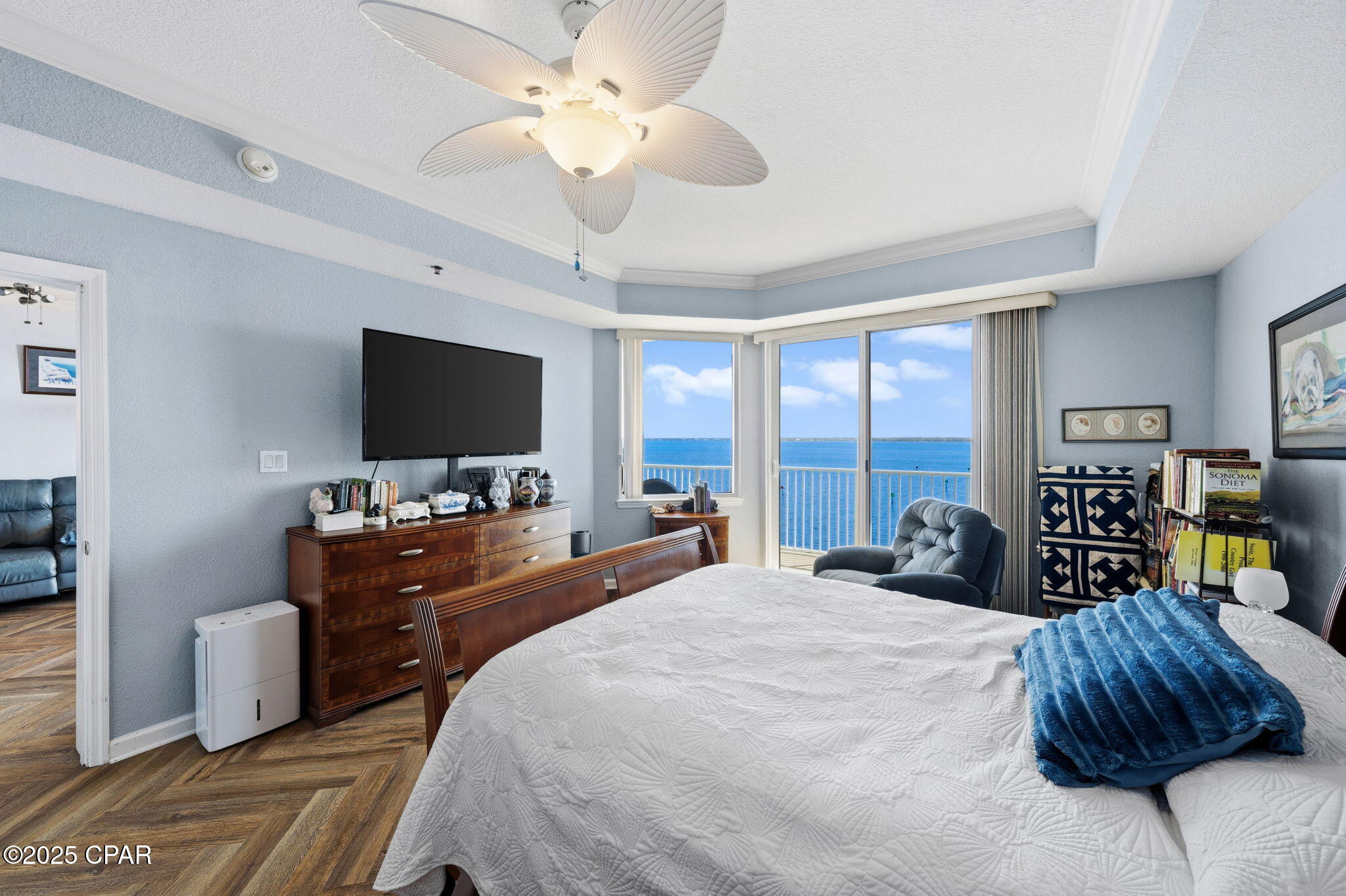 Hibiscus By The Bay - Residential