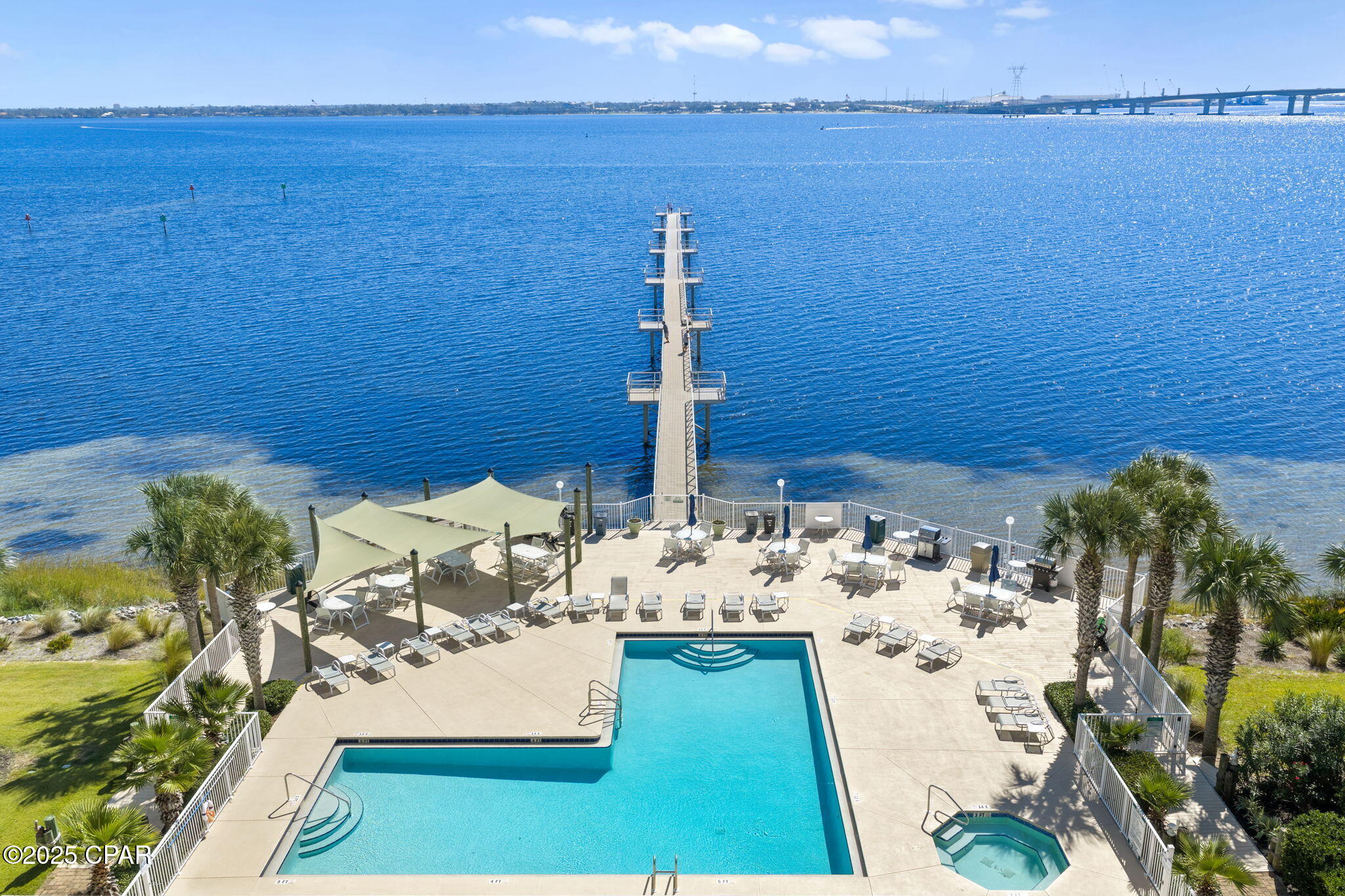 Hibiscus By The Bay - Residential