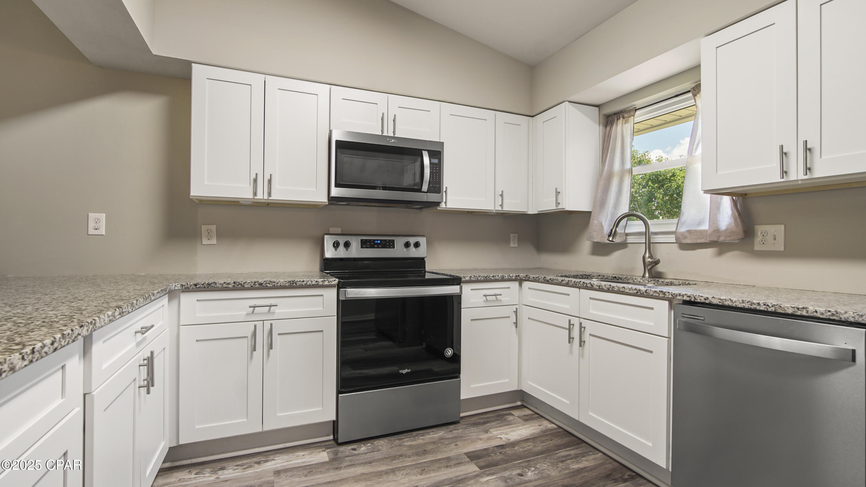 [No Recorded Subdiv] - Residential Lease