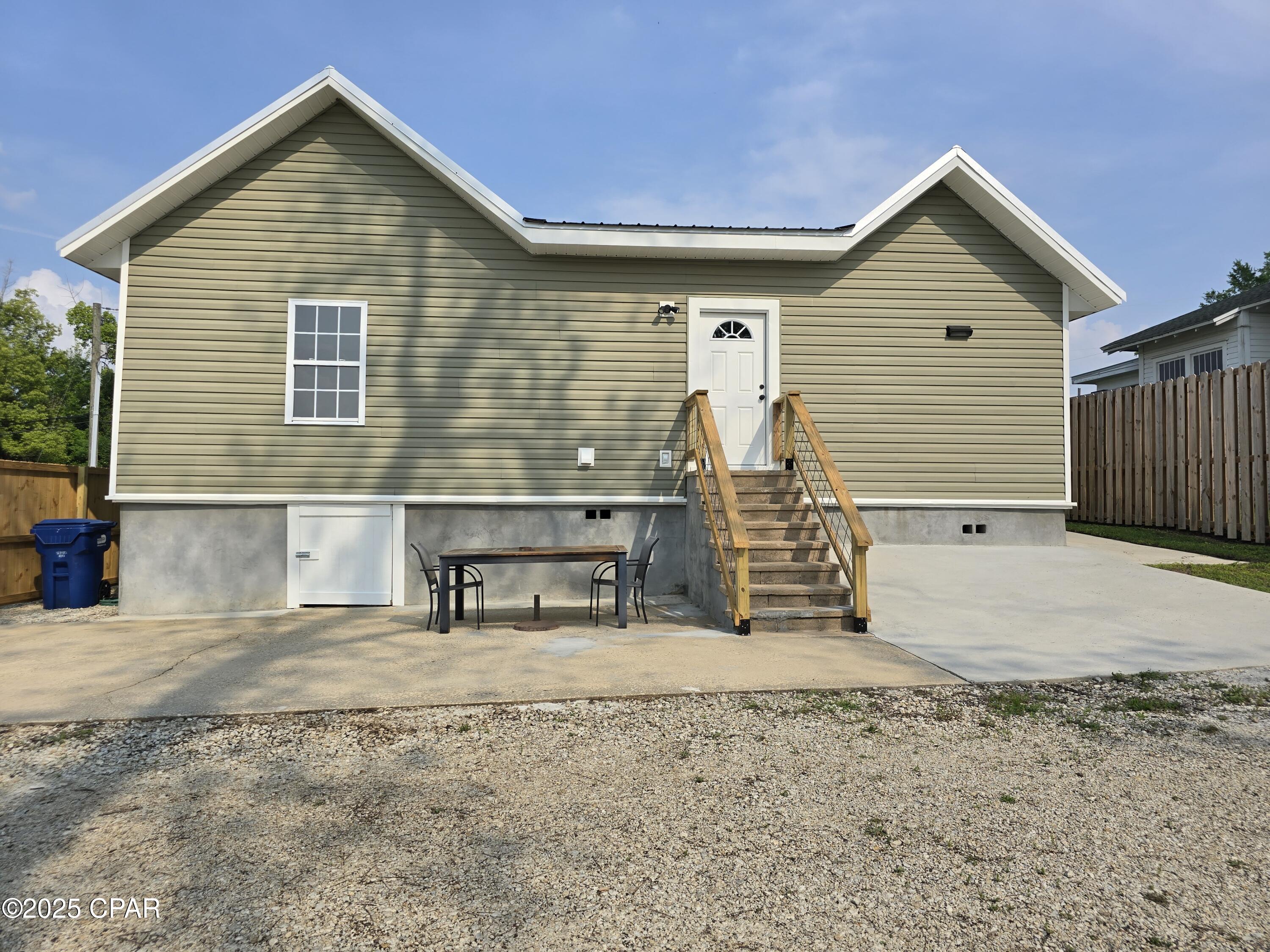 [No Recorded Subdiv] - Residential