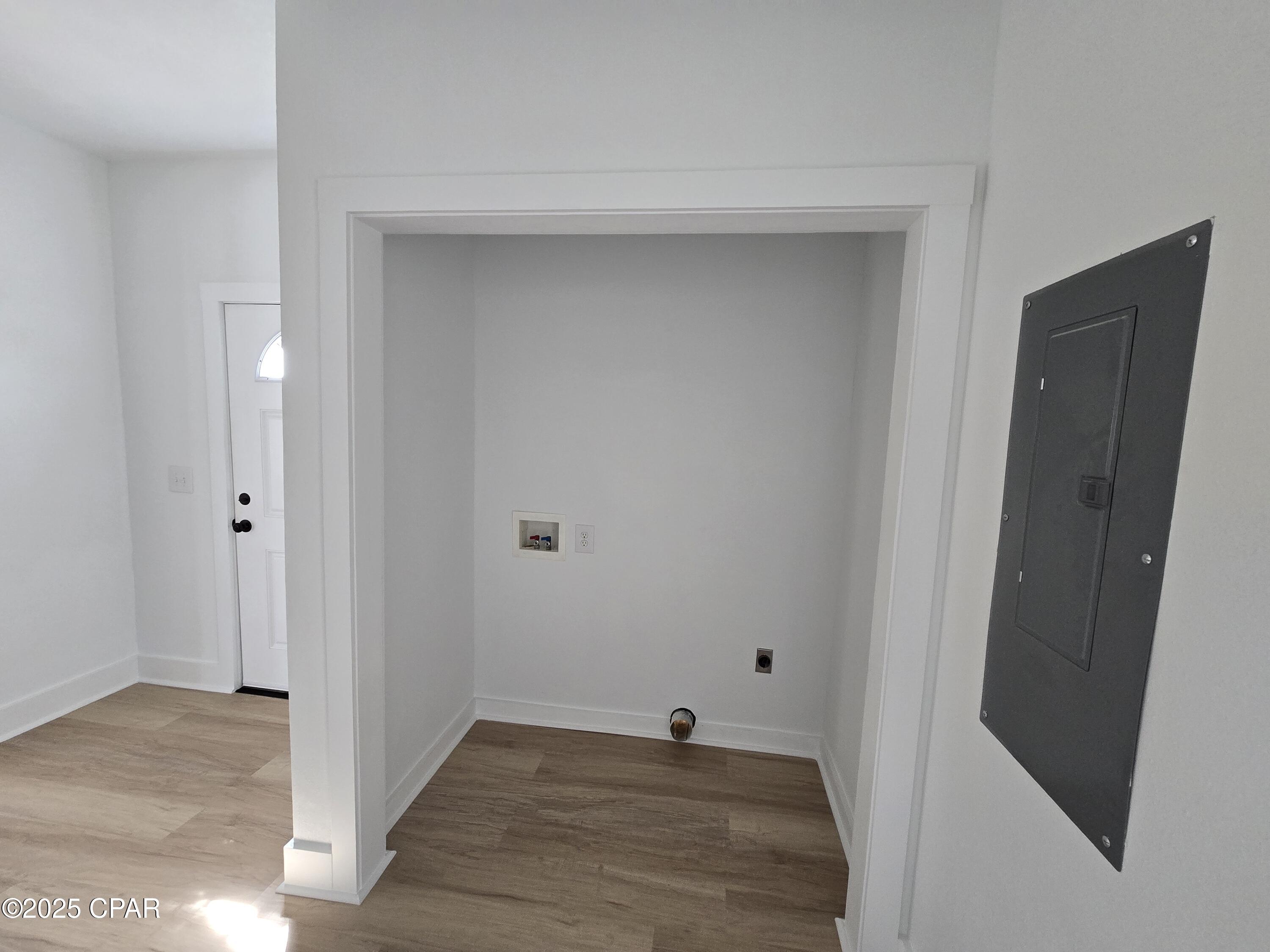 [No Recorded Subdiv] - Residential