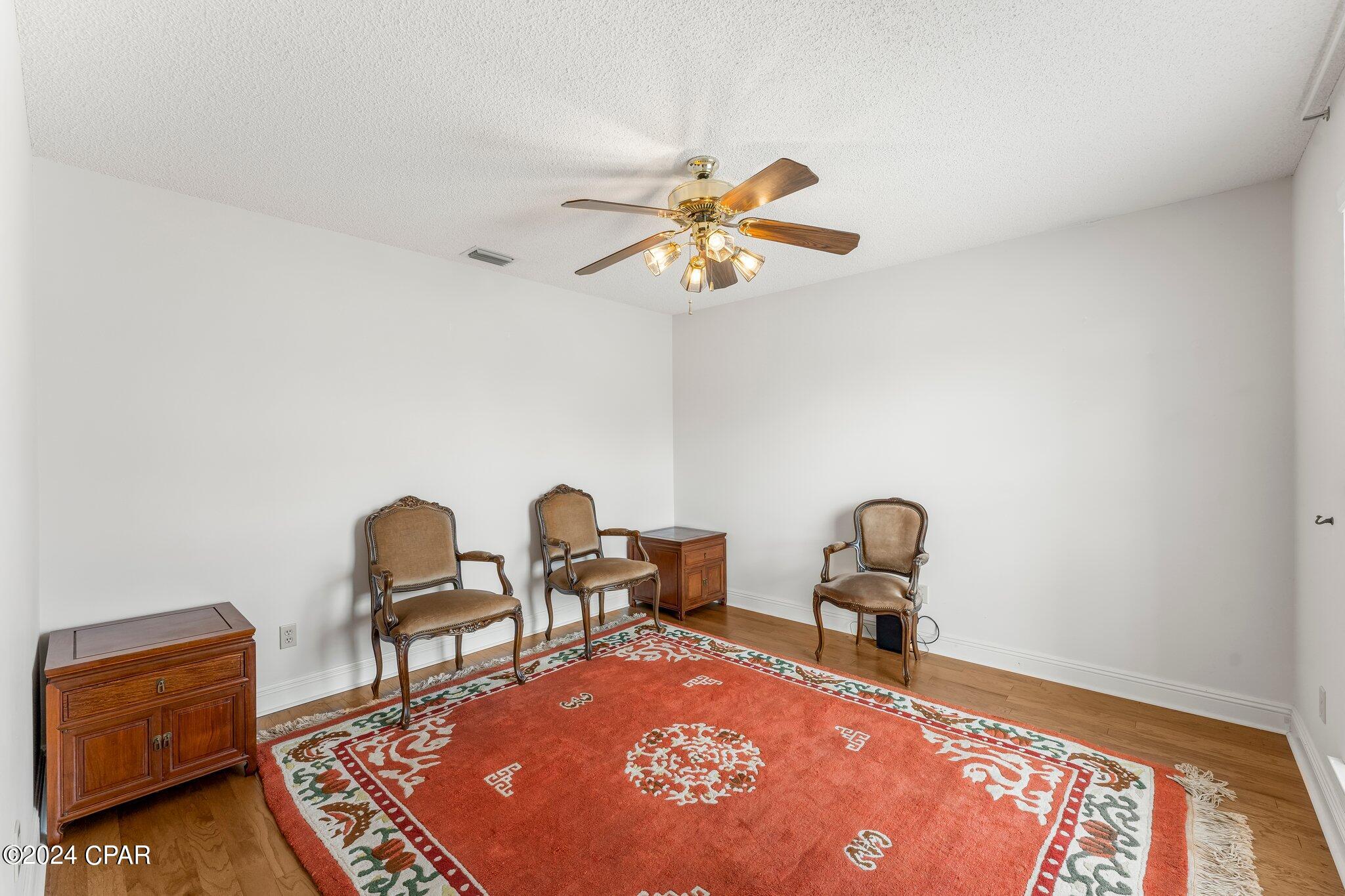 Forest Park East U-2 - Residential