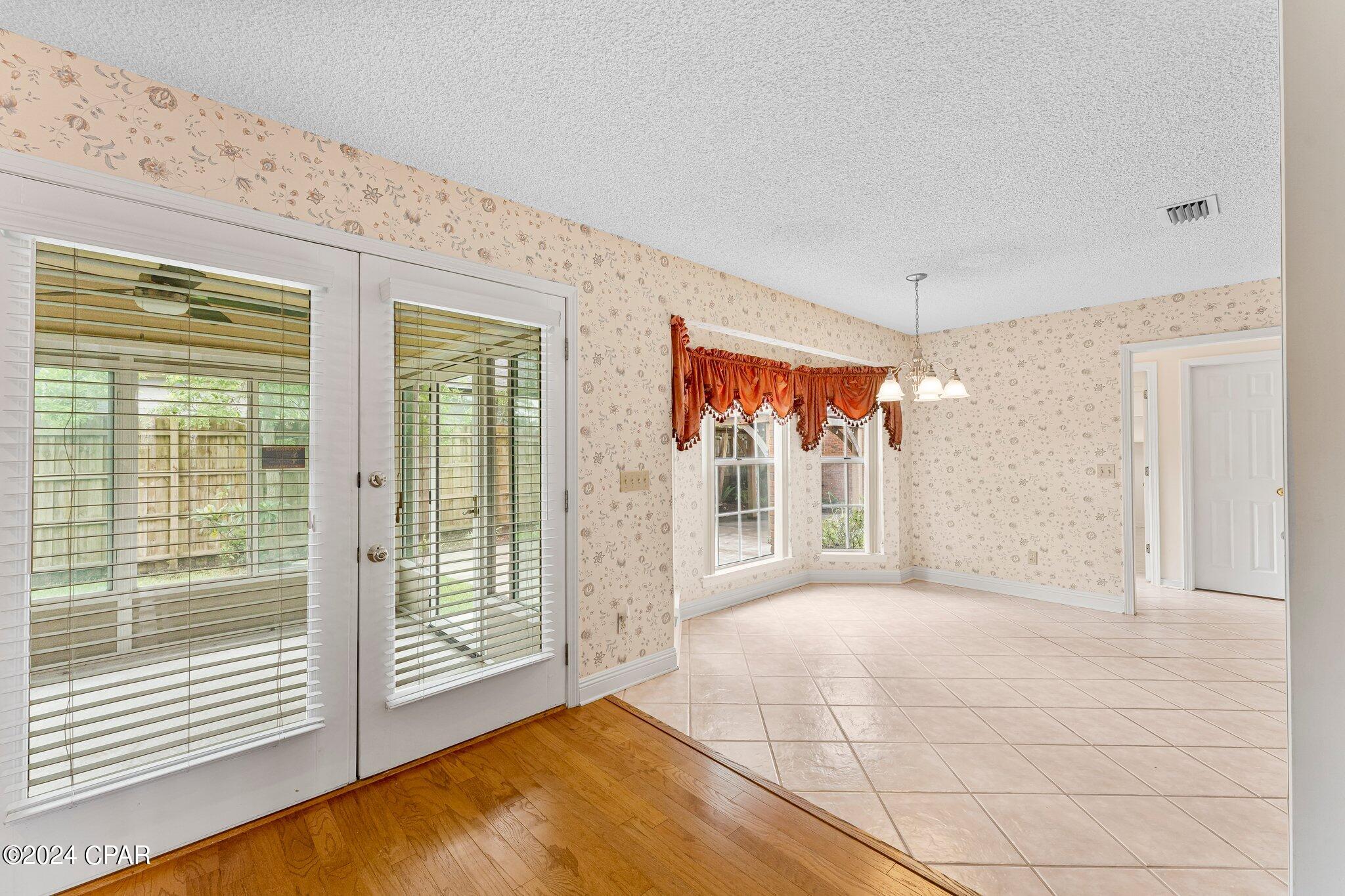 Forest Park East U-2 - Residential