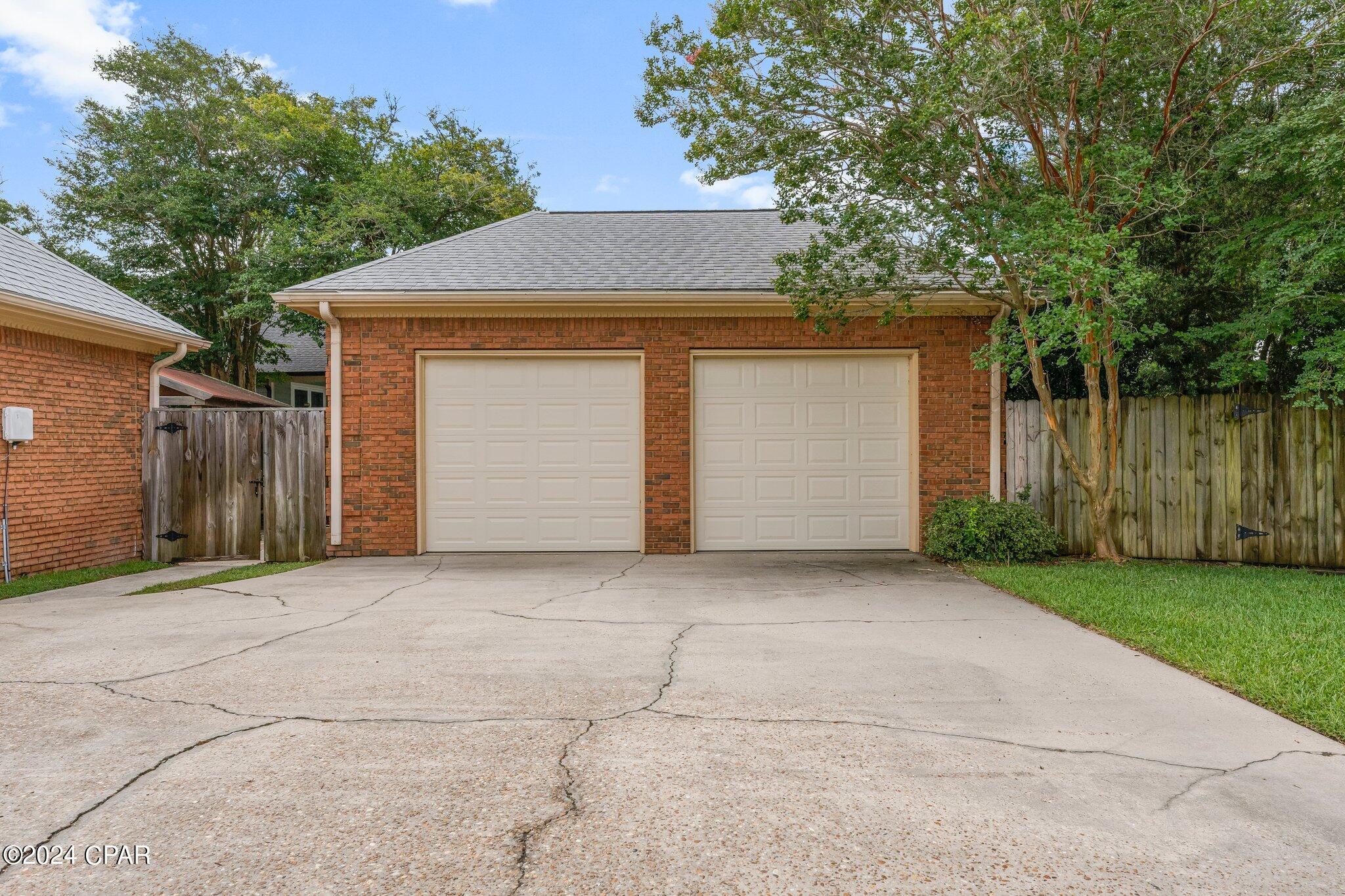 Forest Park East U-2 - Residential