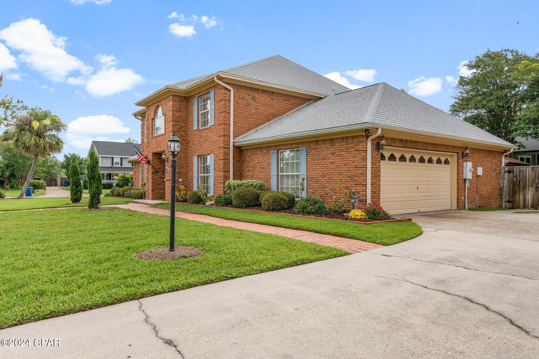 Forest Park East U-2 - Residential