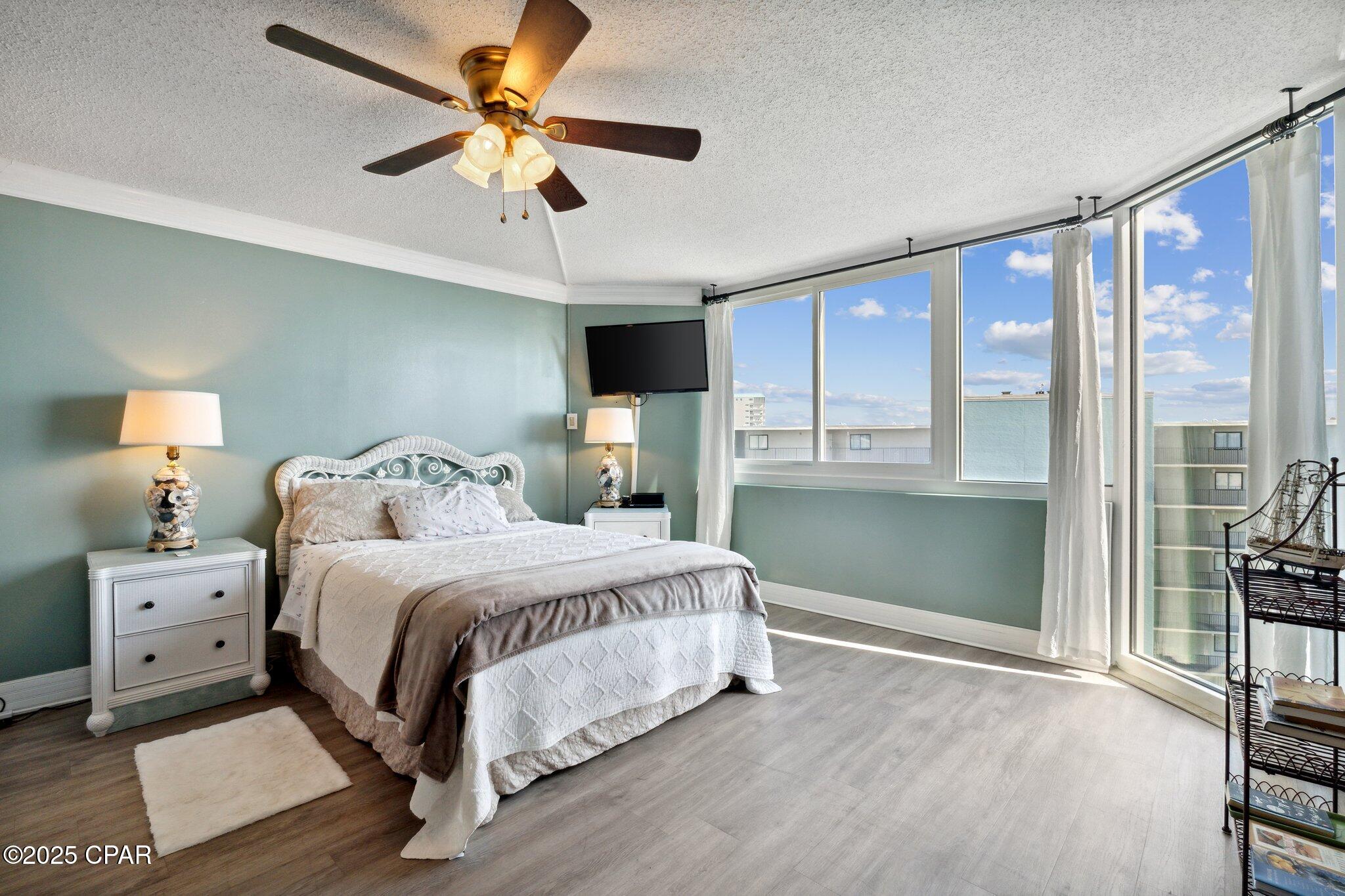 Top Of The Gulf Condo. - Residential