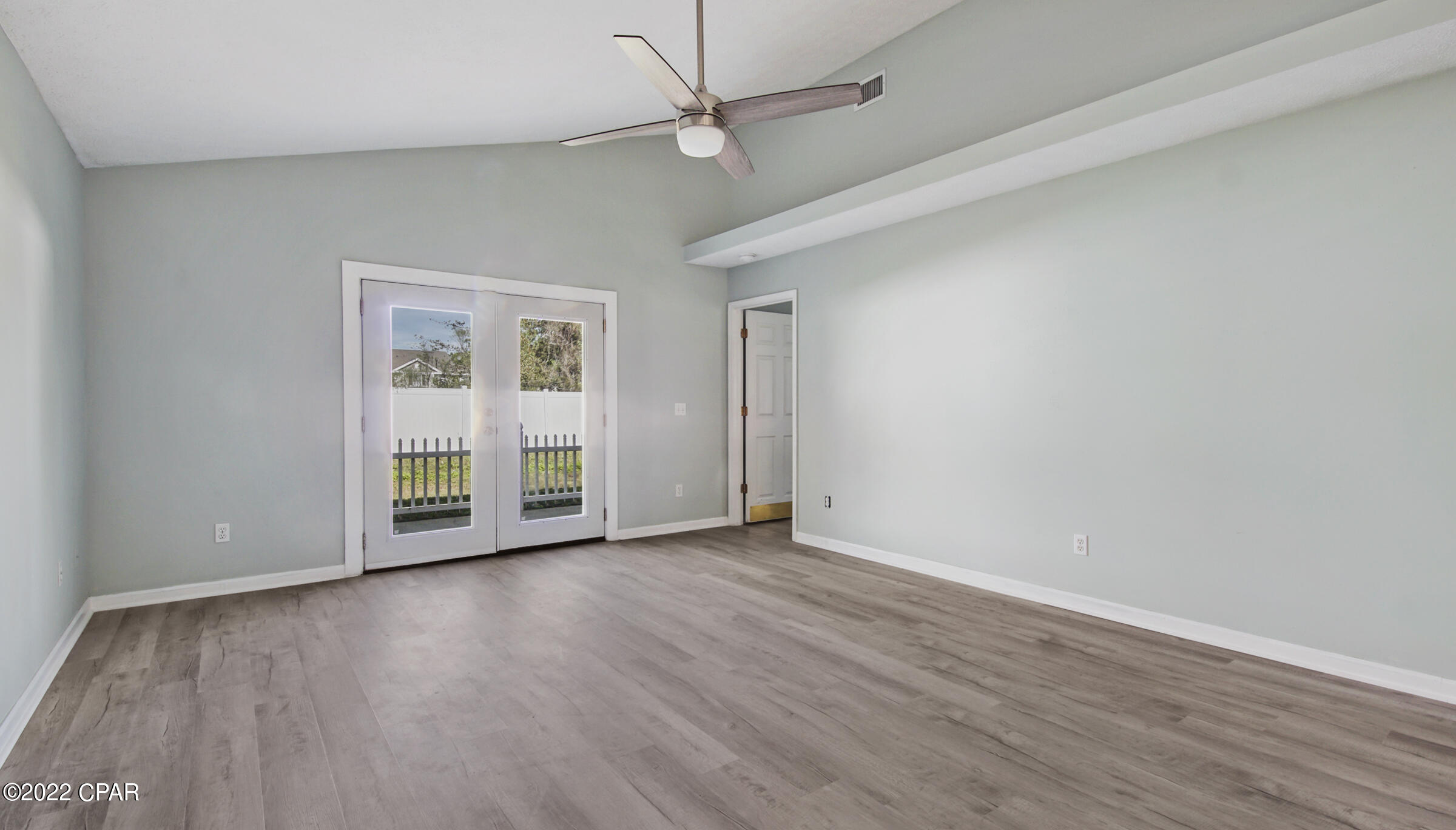 Palm Cove - Residential