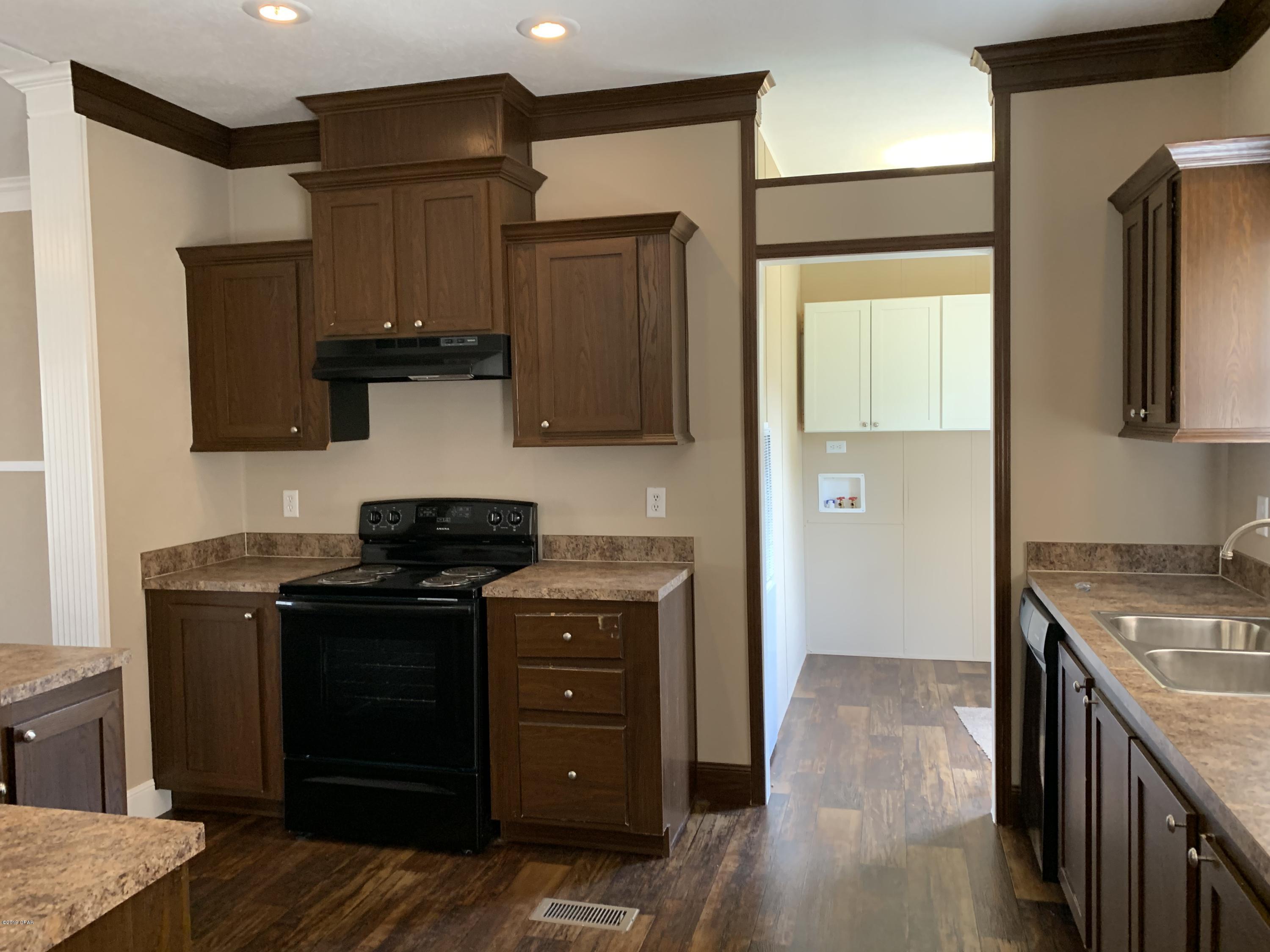 North Lagoon Oaks 7th Add - Residential