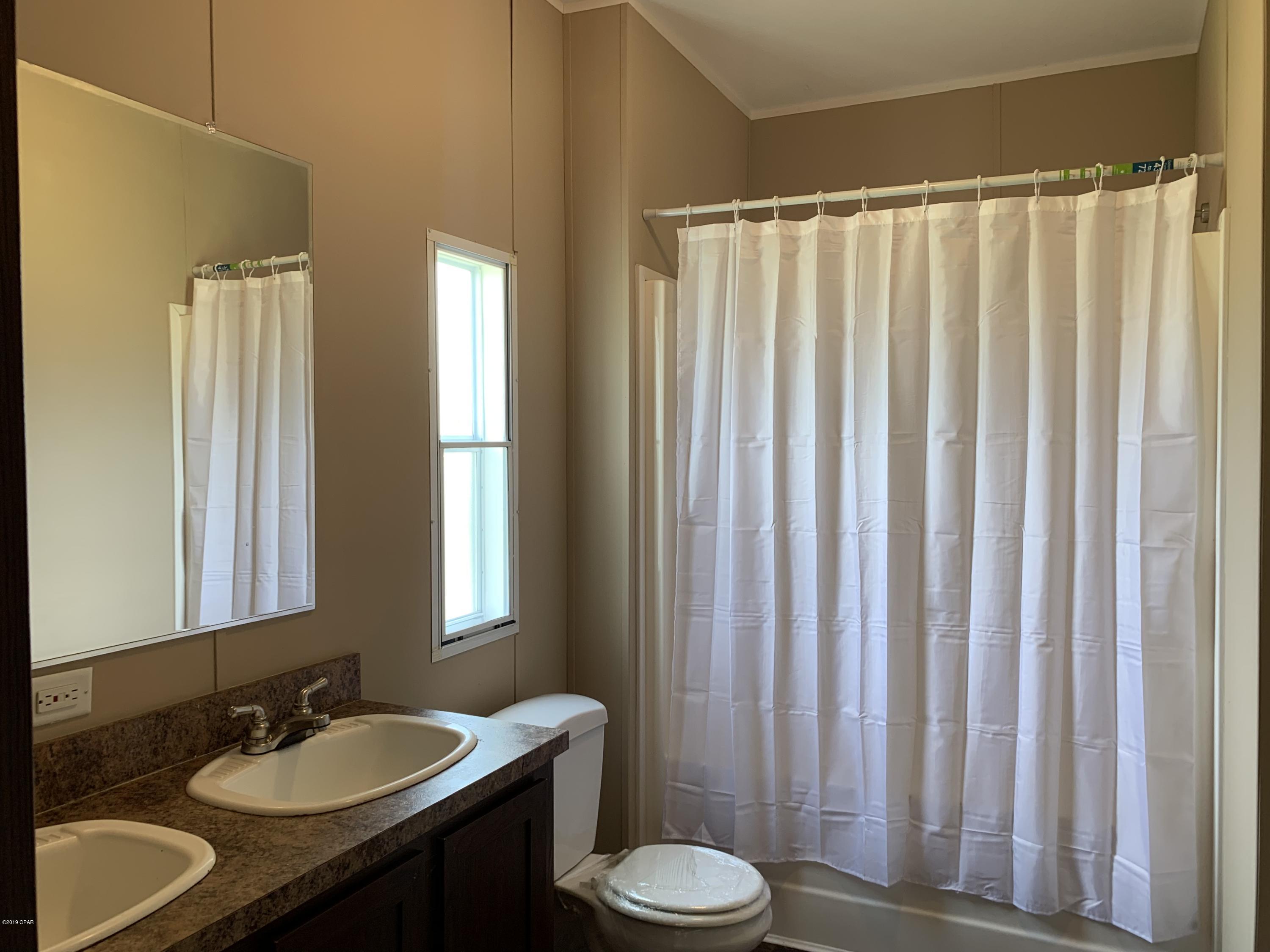 North Lagoon Oaks 7th Add - Residential