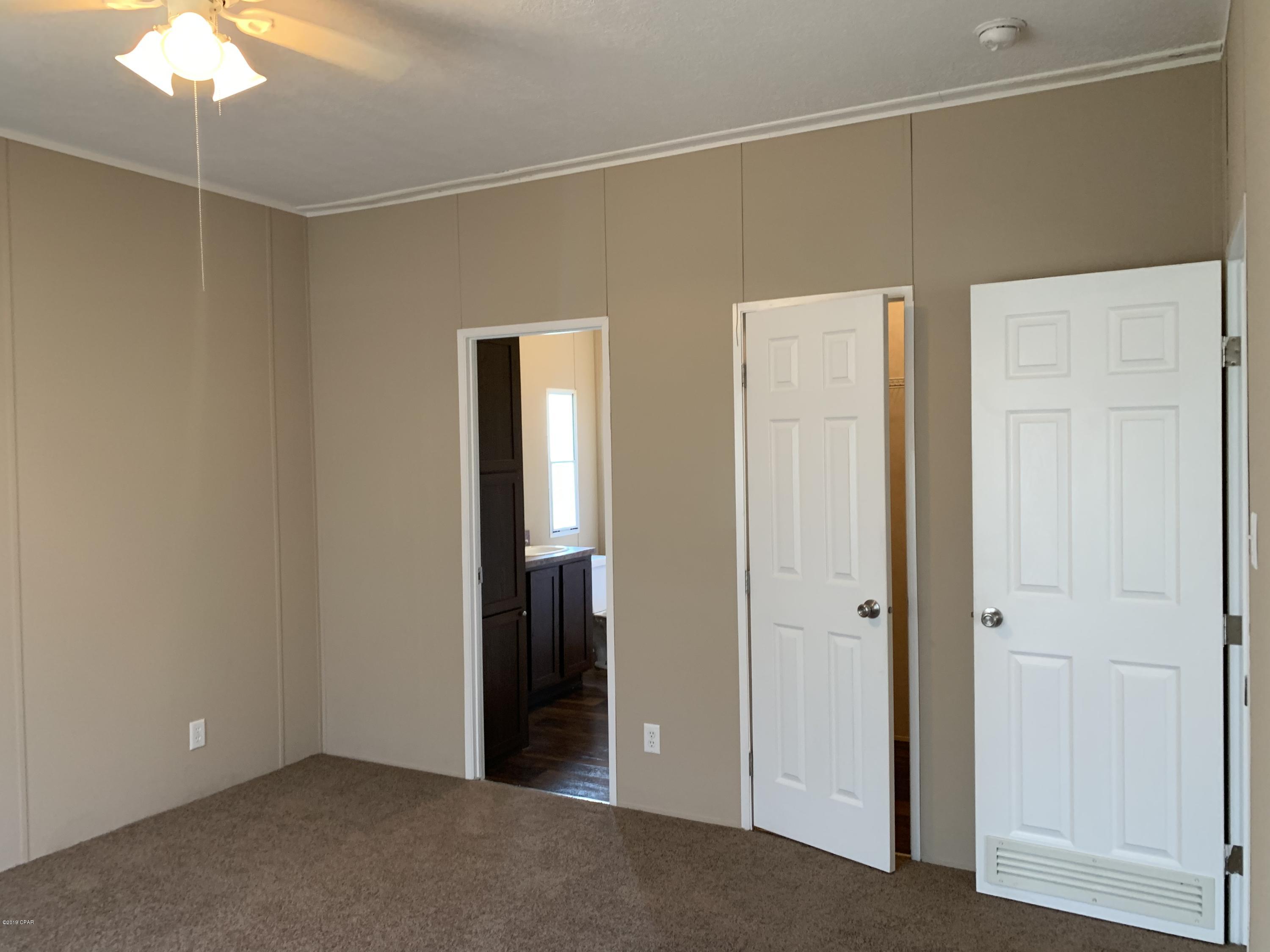 North Lagoon Oaks 7th Add - Residential